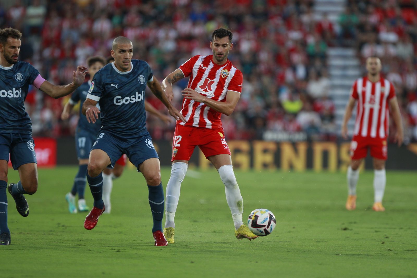 Imágenes del partido de fútbol U.D. Almería-Girona F.C.