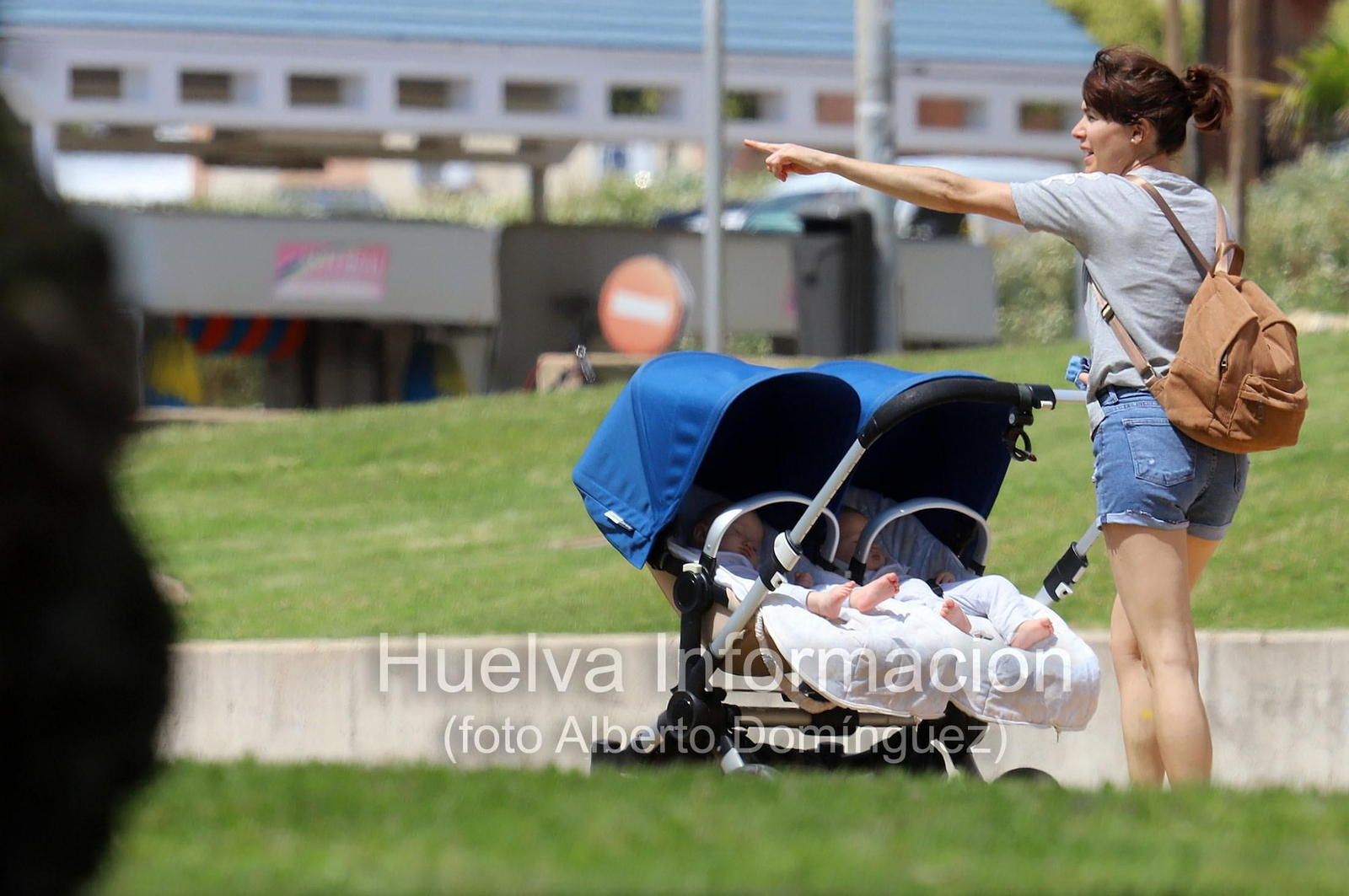 Imágenes del primer día de la salida de niños a la calle en el estado de alarma por coronavirus