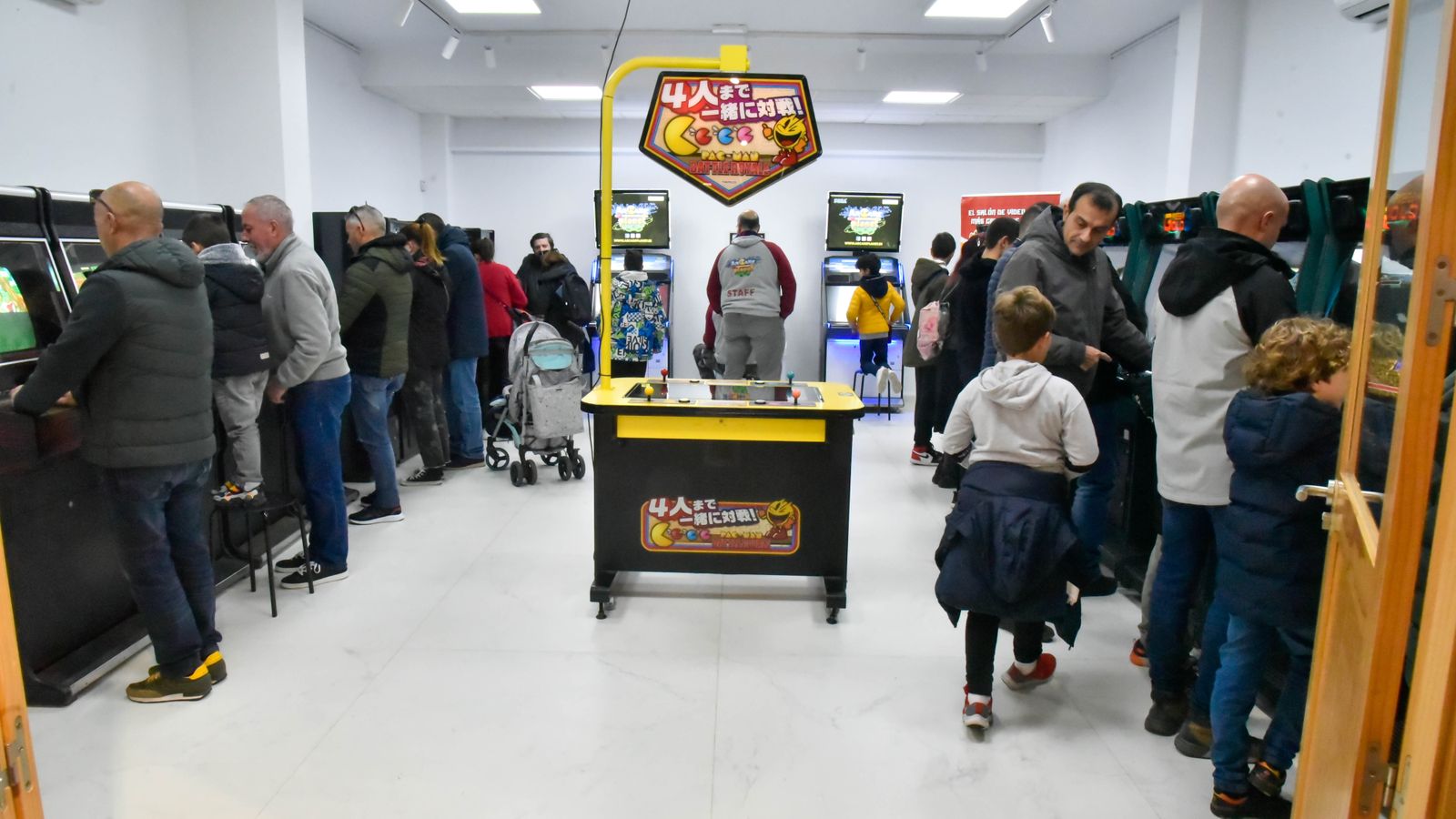 Las fotos del Salón Arcade en San Roque