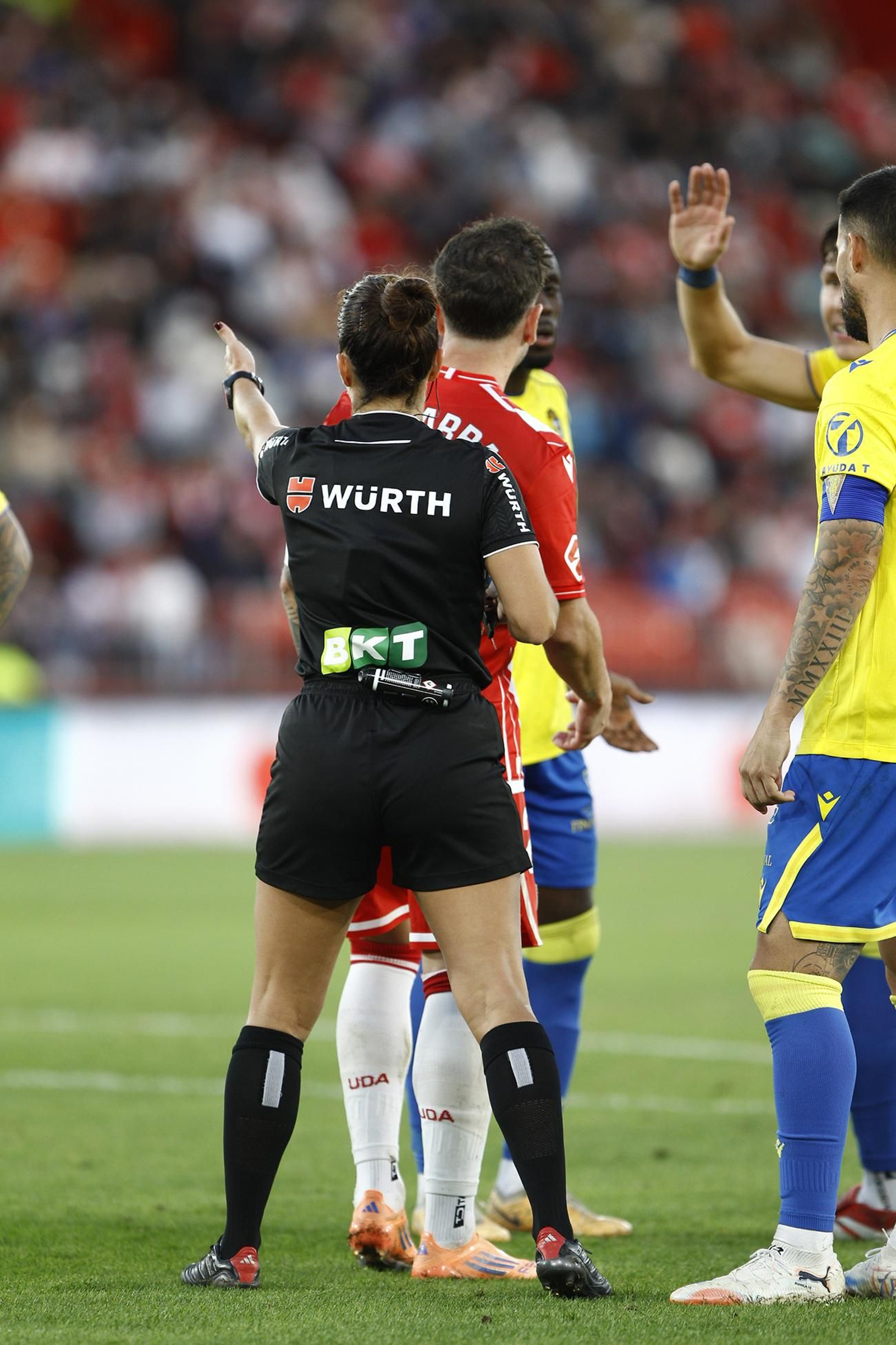 El partido U.D. Almería-Cádiz C.F. en imágenes