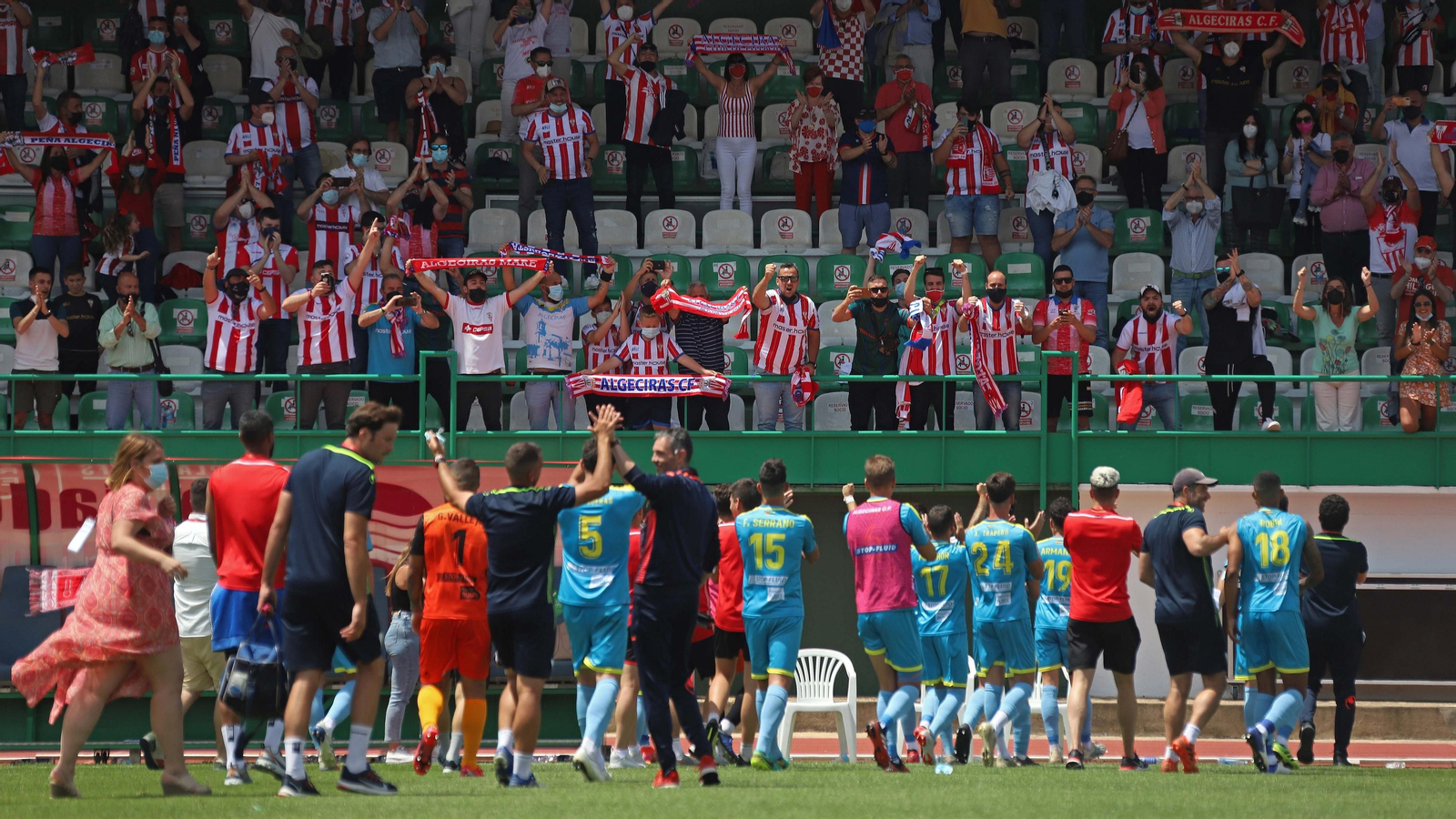 Fotos de la celebración del Algeciras CF en Villanueva de la Serena