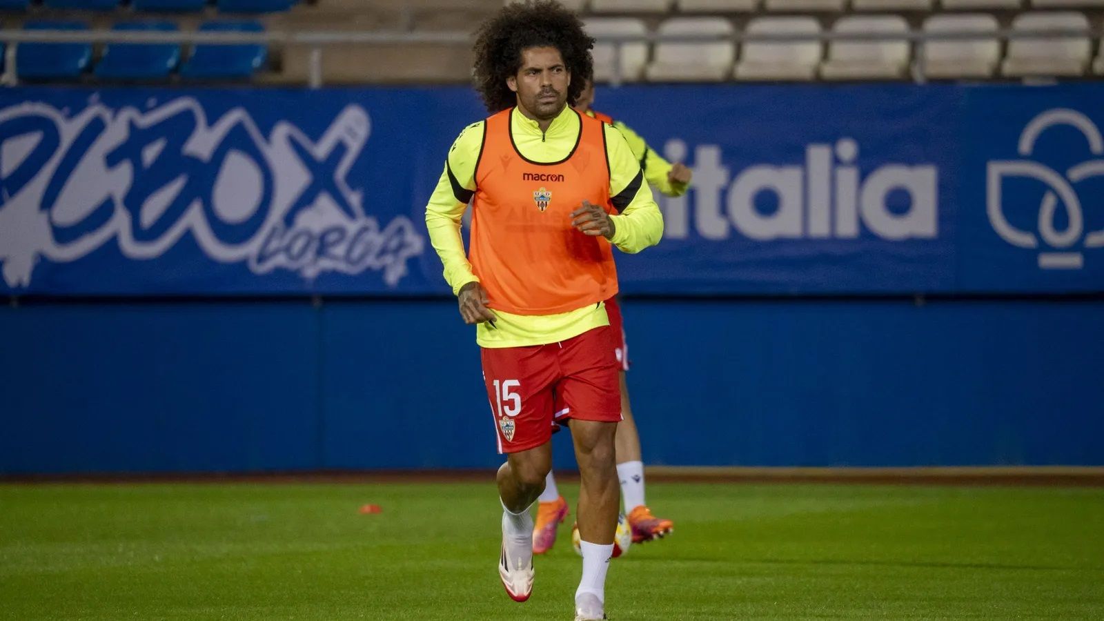 El paso de Aridane por el Almería ha sido para olvidar.