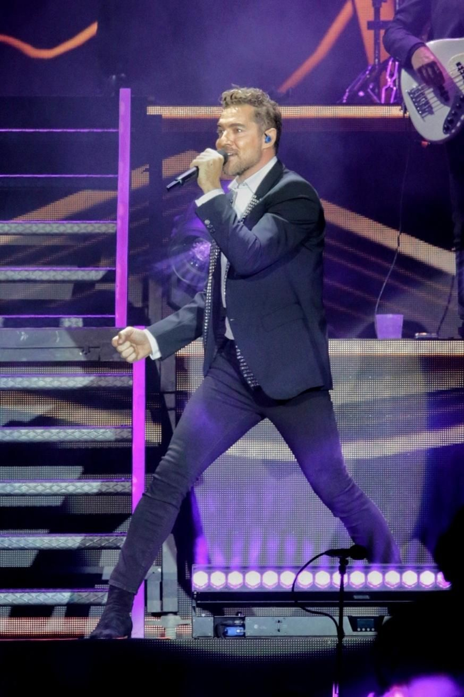 Las mejores imágenes del concierto de David Bisbal en Almería