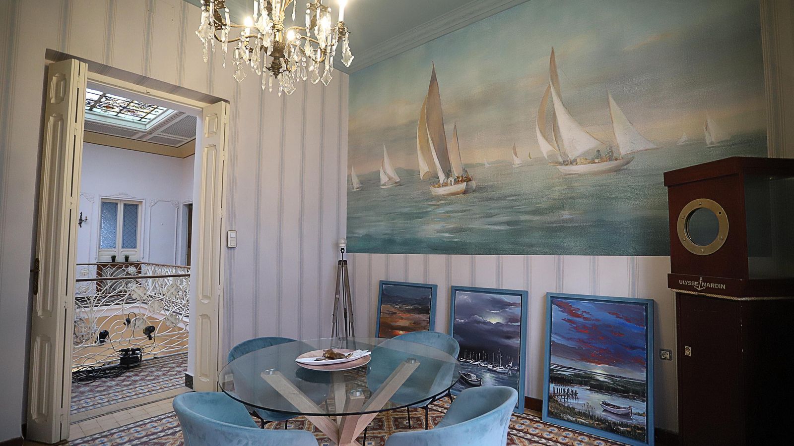 Salón Aramburu, en honor al pintor Alfonso Aramburu