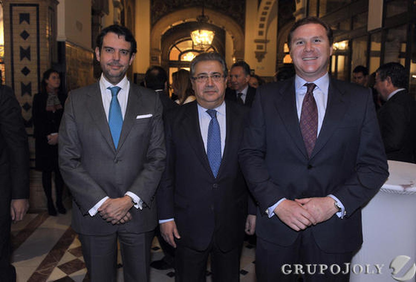 Antonio Somé, Juan Ignacio Zoido y Javier Moya Yoldi./ Antonio Pizarro/Juan Carlos Vázquez/ Juan Carlos Muñoz/Belén Vargas