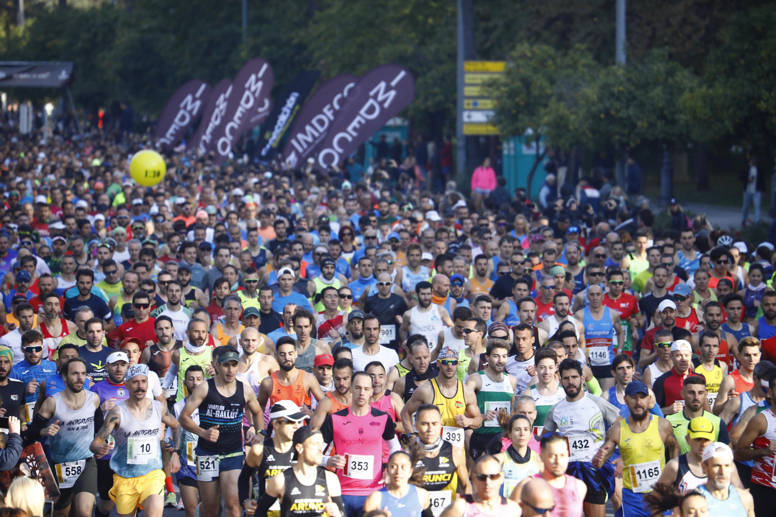 Las imágenes de la salida de la 36 Media Maratón de Córdoba