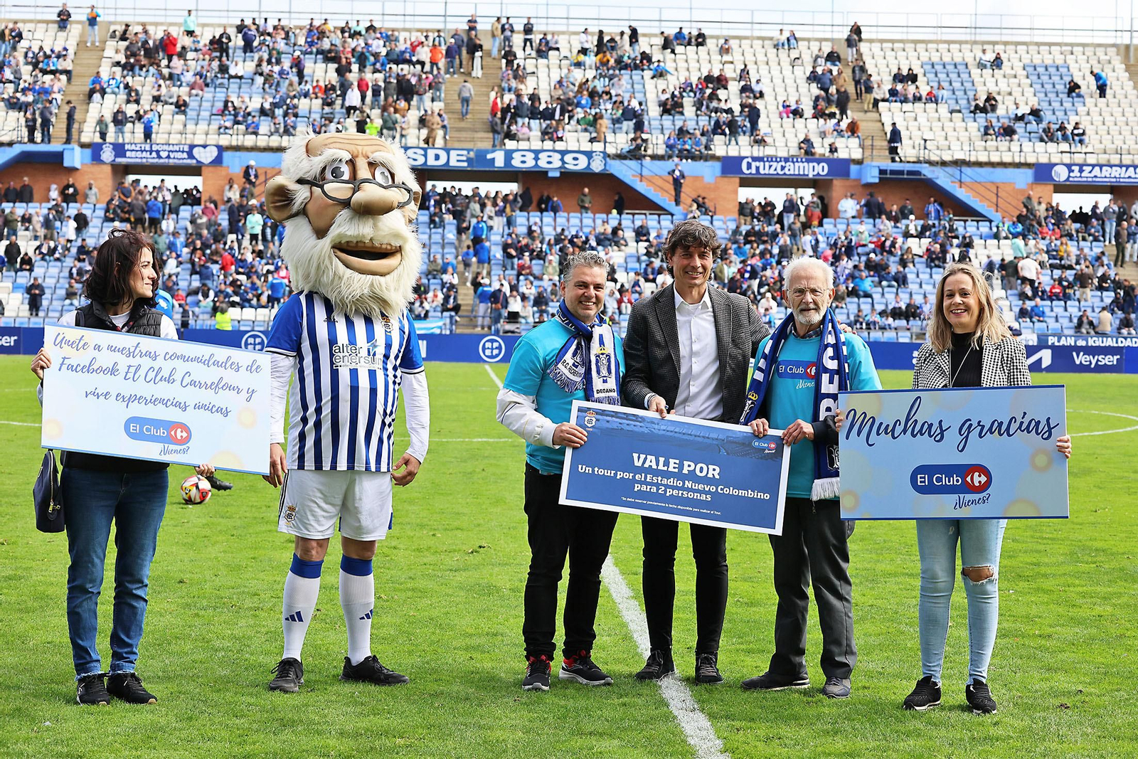 Ambiente en las gradas del Recreativo de Huelva vs AD Ceuta FC