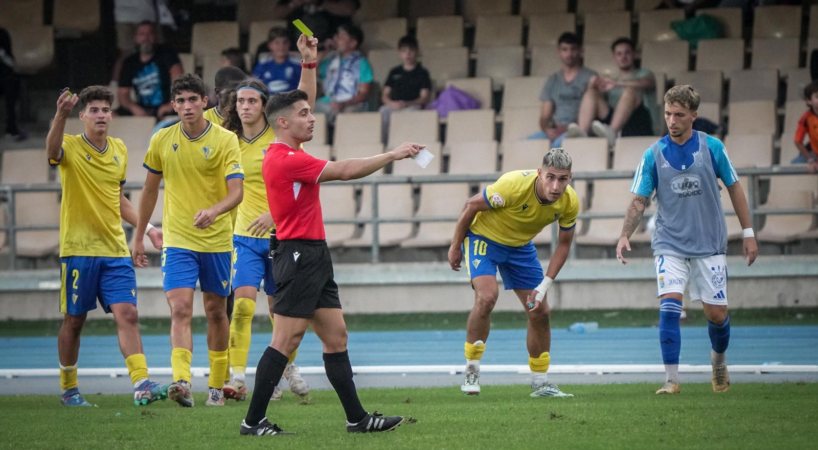 Imágenes del partido del Xerez CD - Cádiz Mirandilla
