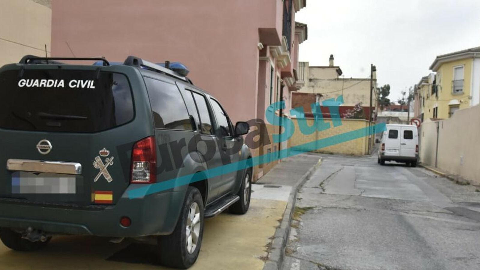 Uno de los registros practicados por la Guardia Civil en la calle Pinzón