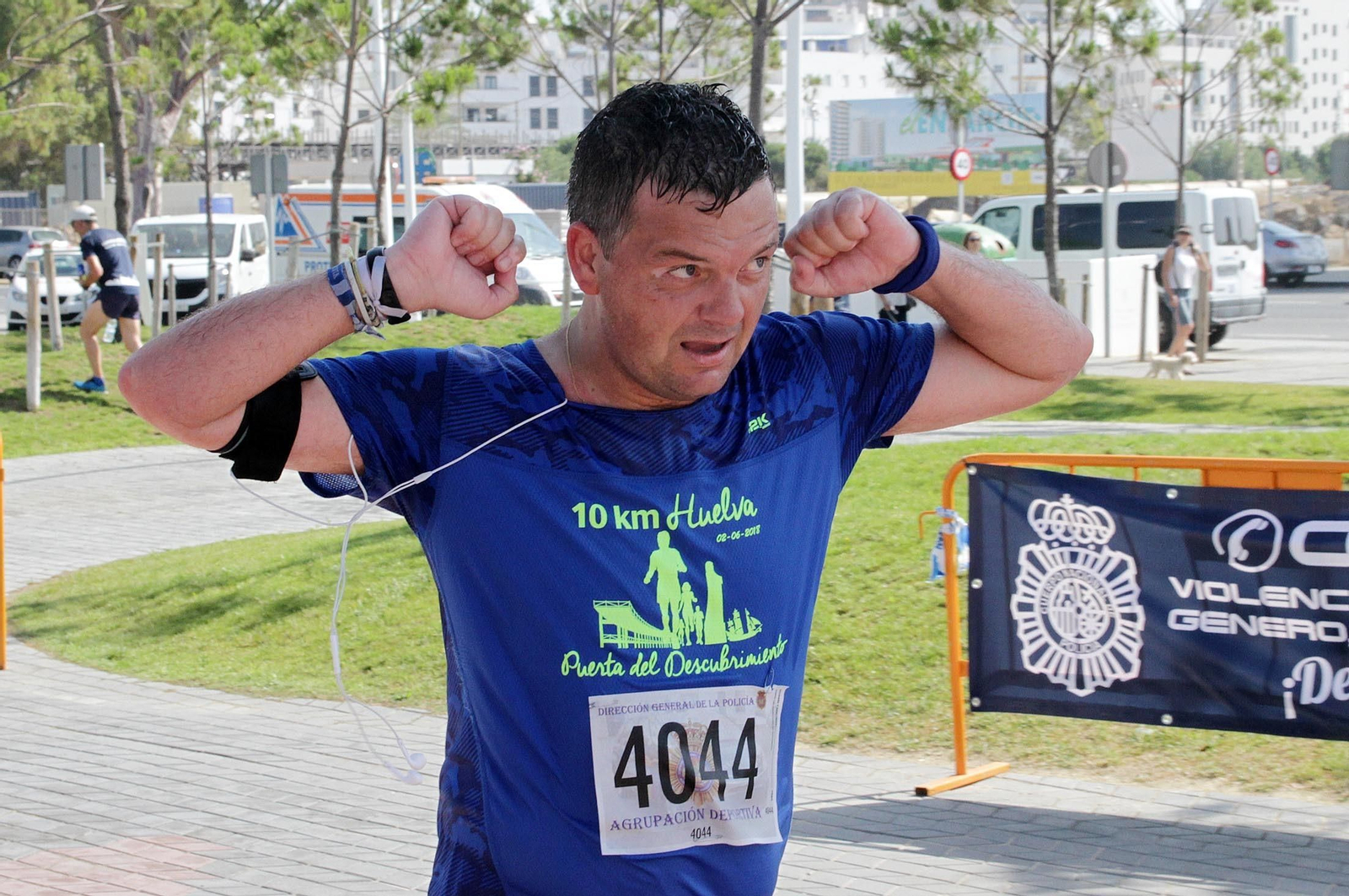 Imágenes de la Carrera Solidaria Ruta 091 organizada por la Policía Nacional