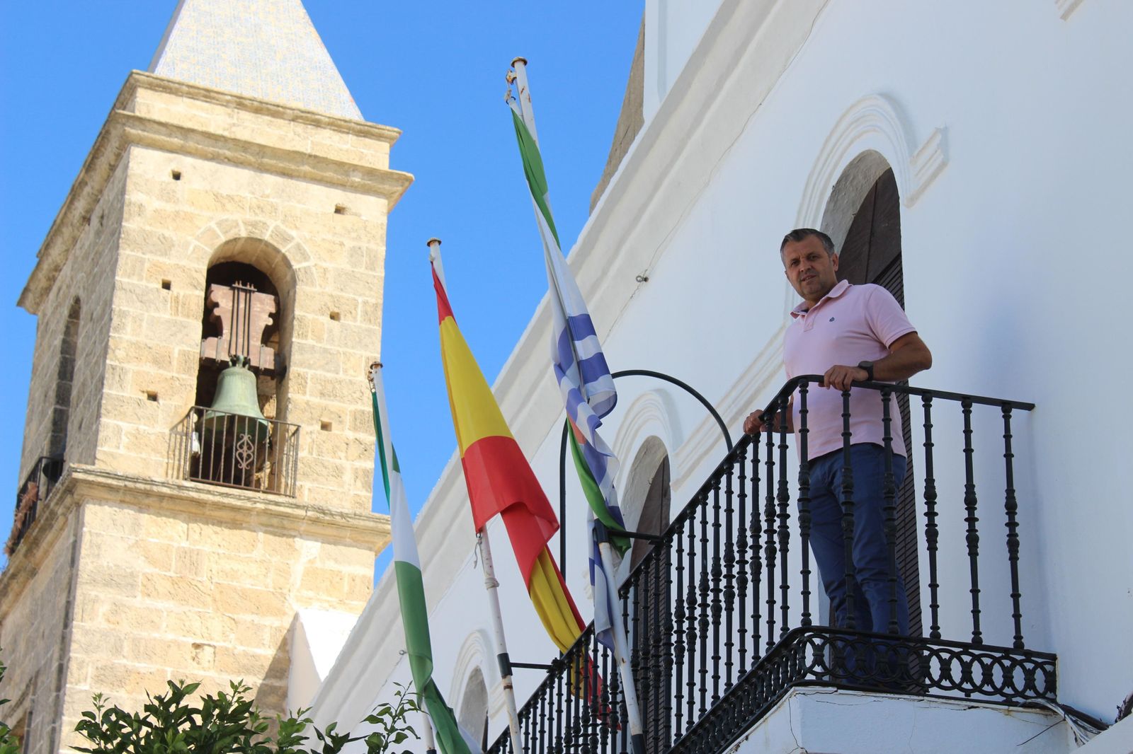 Juan Bermúdez en el balcón del Ayuntamiento tras ganar las elecciones de 2019.