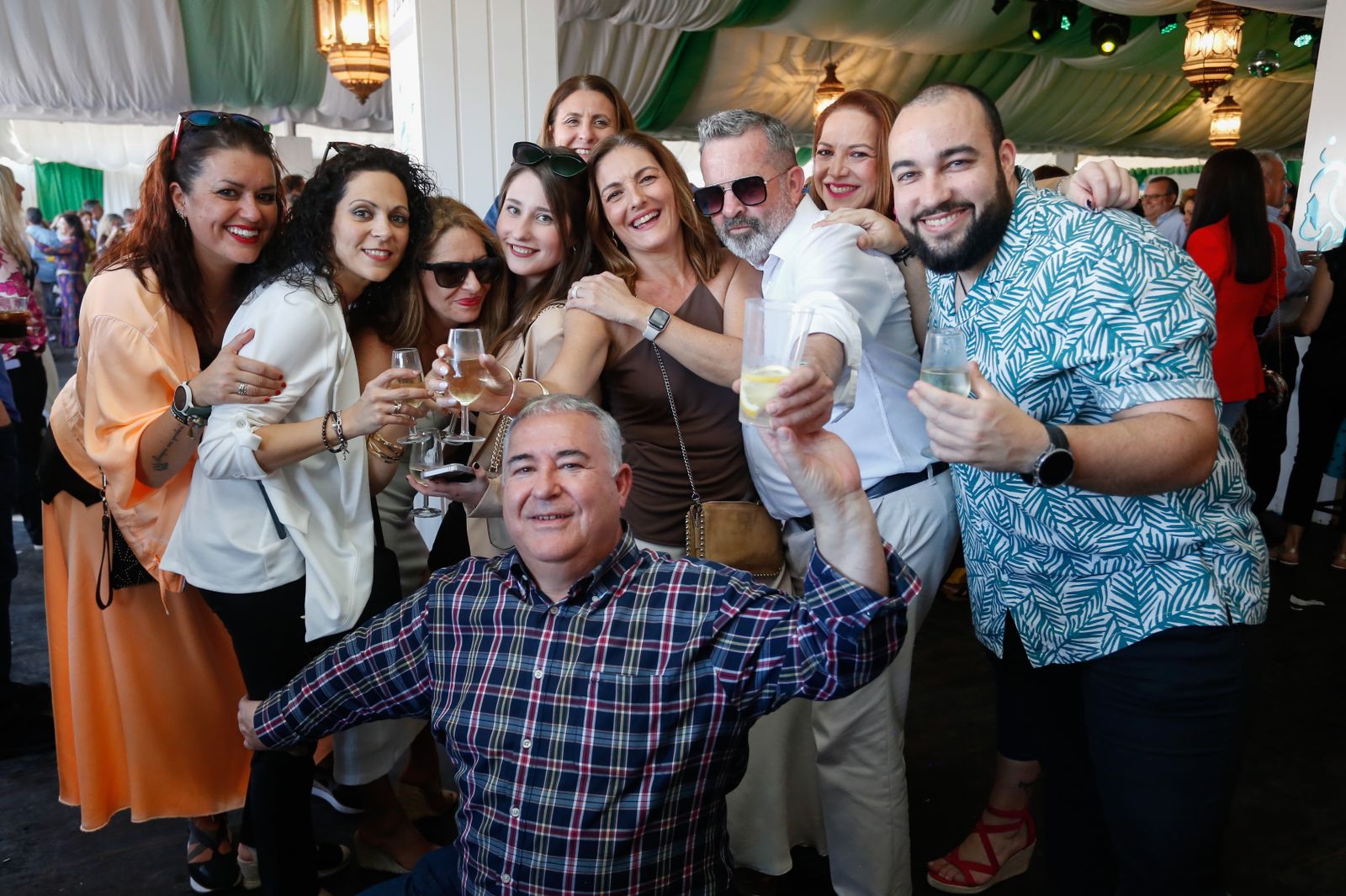 Búscate en la fotos del viernes en la feria de Los Barrios