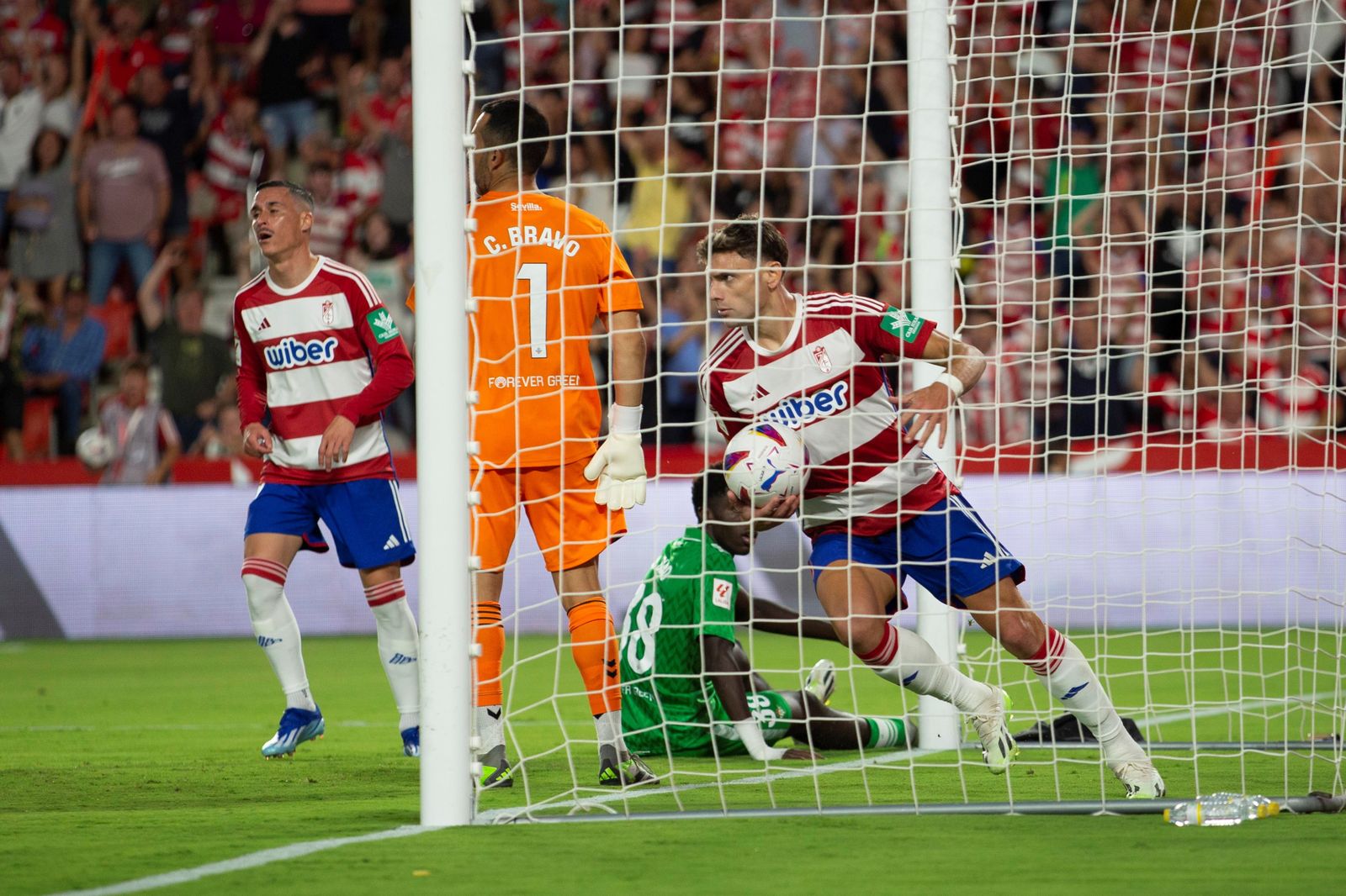 Lucas Boyé anotó su tercer tanto de la temporada en cuatro partidos jugados.