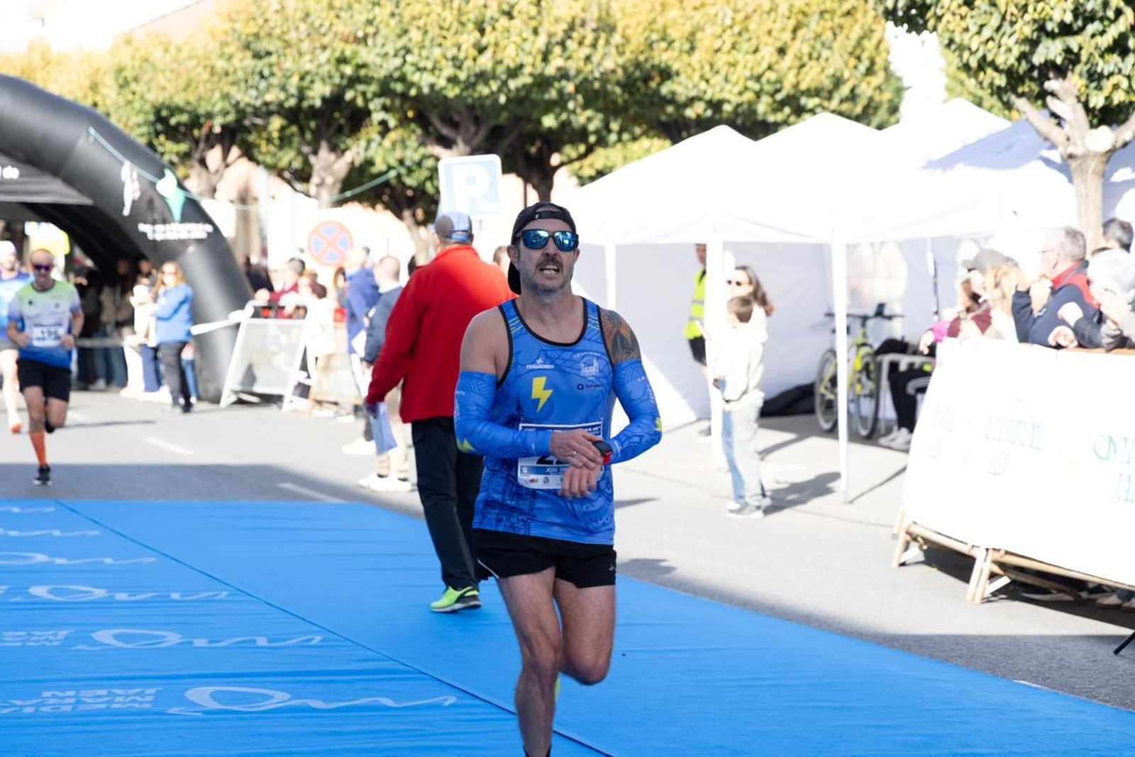 En imágenes: multitudinaria e histórica XXIX Media Maratón 'Ciudad de Jaén' y 10k en memoria de Paco Manzaneda (2)