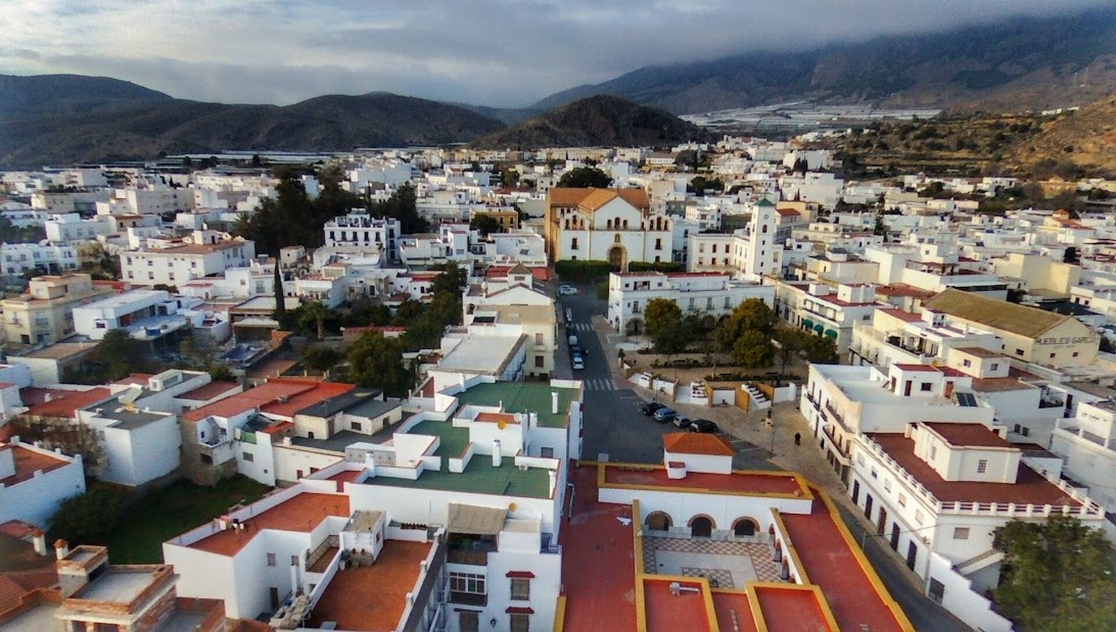 Las asociaciones culturales y deportivas de Dalías podrán acceder a un nuevo programa de subvenciones