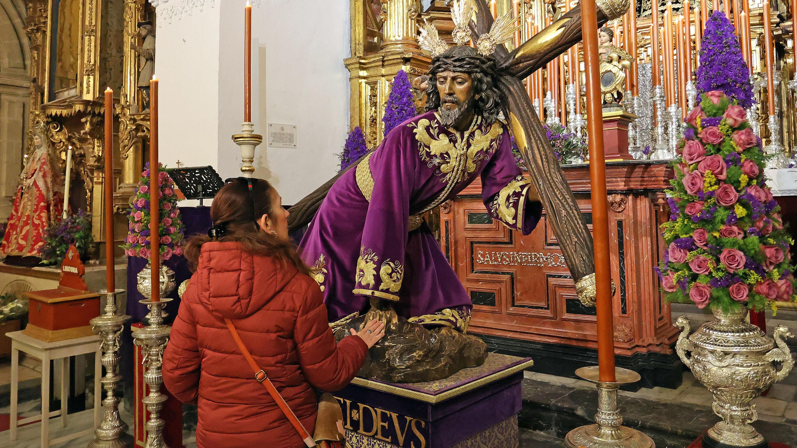 Besapiés y besamanos del primer viernes de marzo de la cuaresma de Jerez