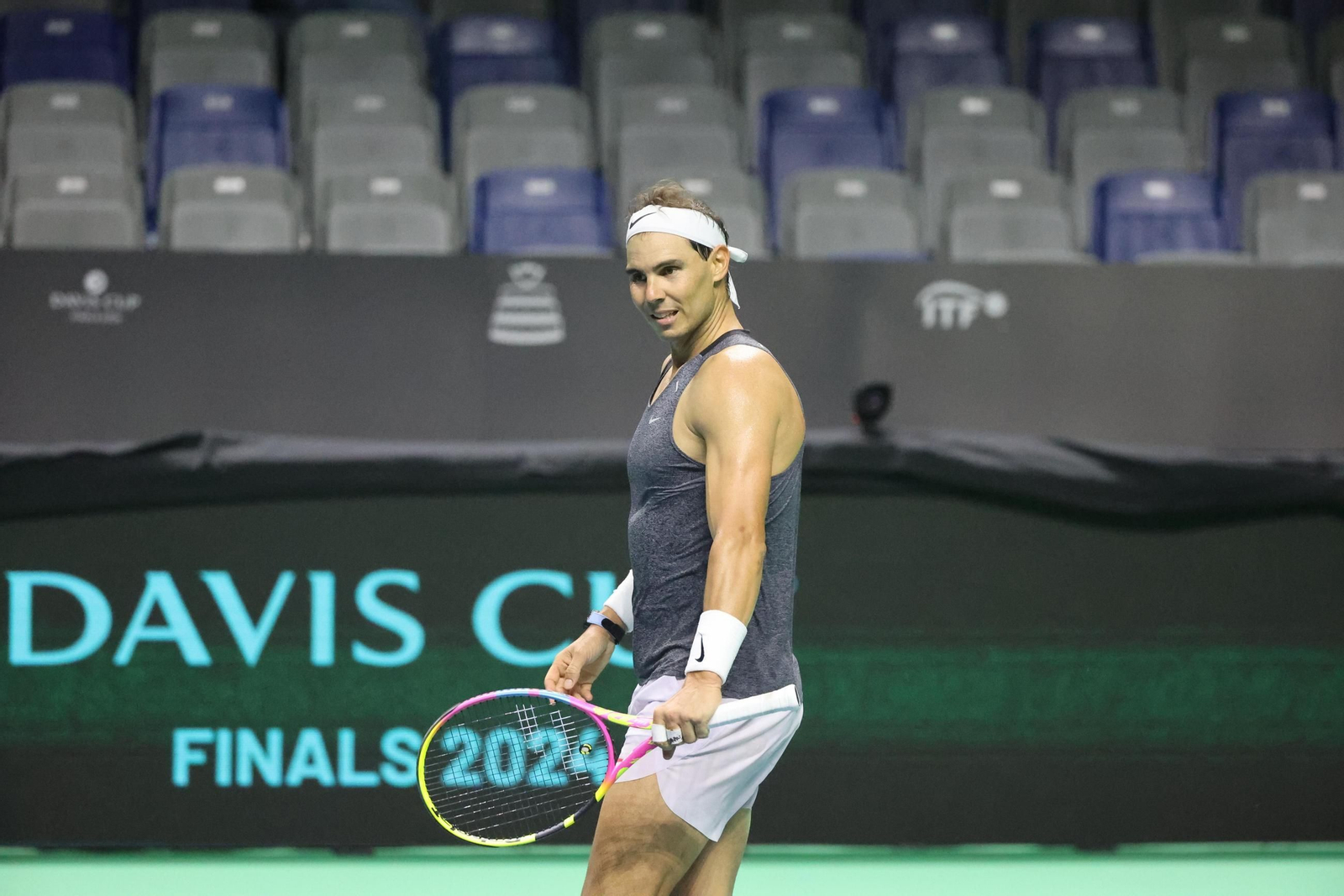 Rafa Nadal se machaca en el Carpena