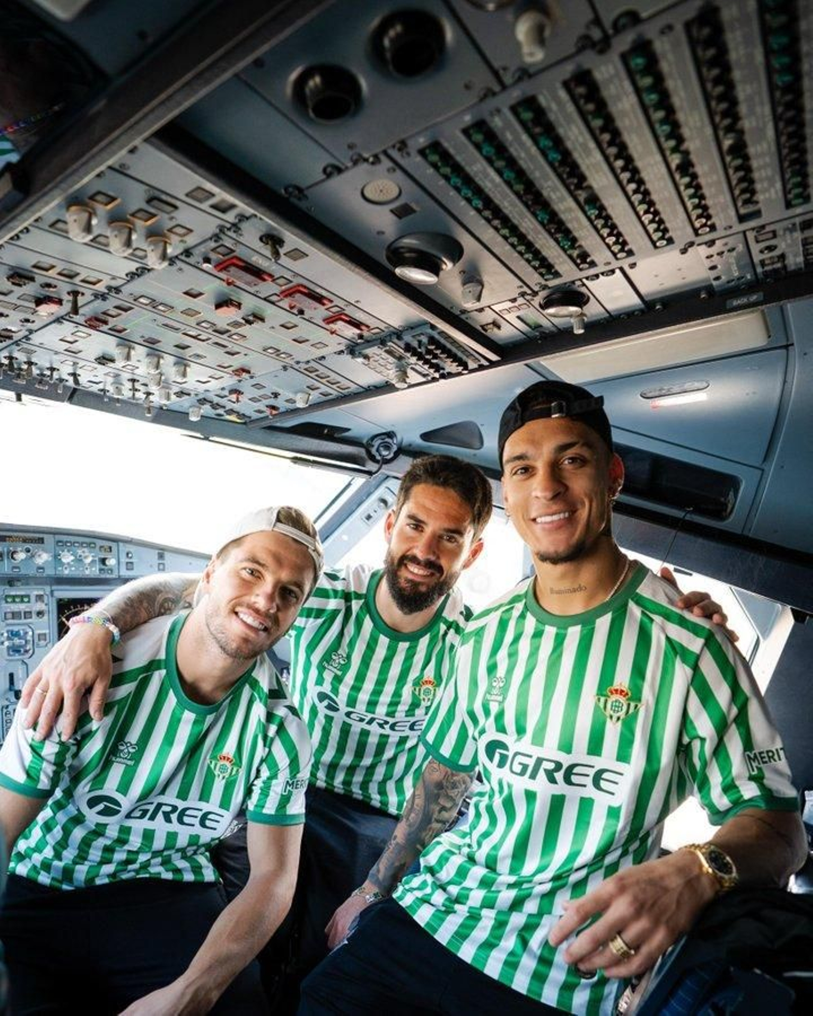 Las fotos del Fiorentina-Betis de la Conference League