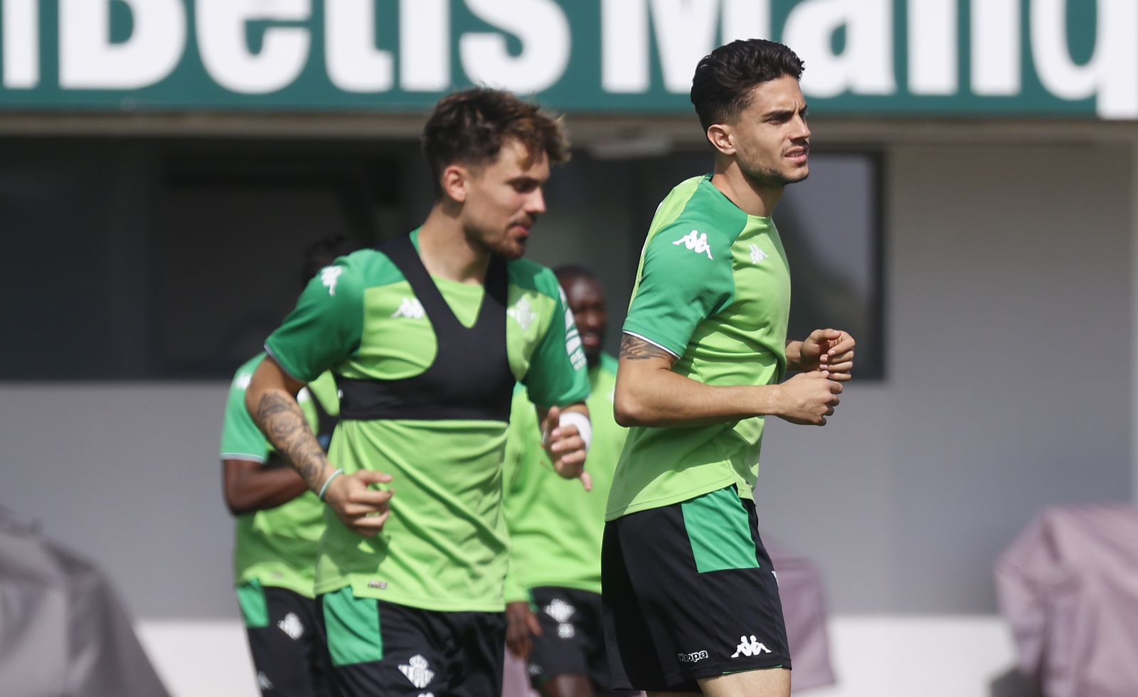 Marc Bartra, en un entrenamiento de esta semana.