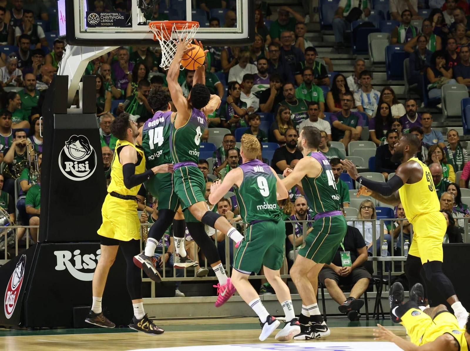 El Unicaja-Mersin, en fotos