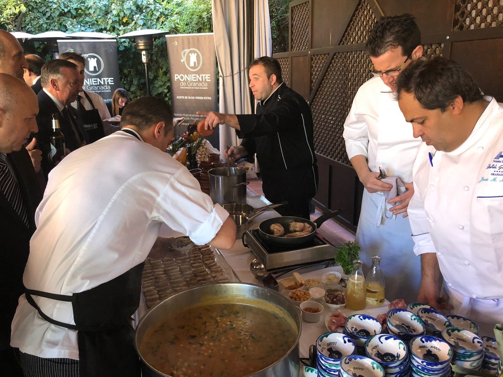 Varios chefs participan en la Biblioteca de la Gastronomía andaluza