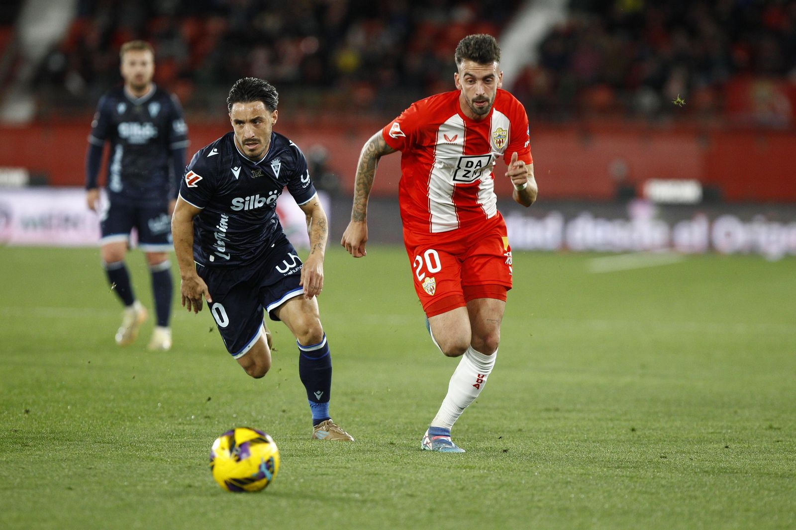 La U.D. Almería empata a uno contra el Cádiz y es campeón de invierno, en imágenes