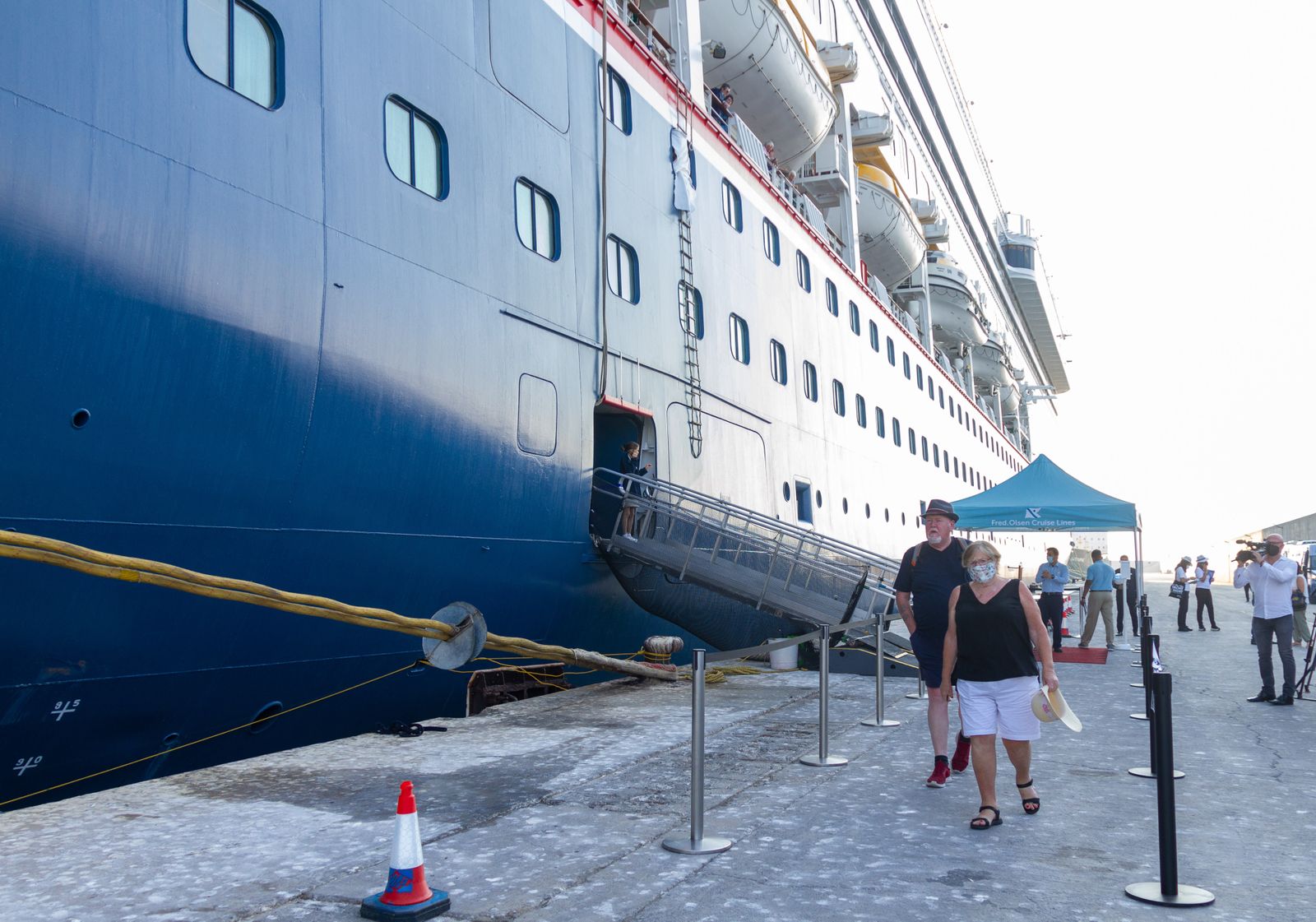 Así ha sido la llegada de los primeros cruceristas al Puerto de Motril tras el parón pandémico