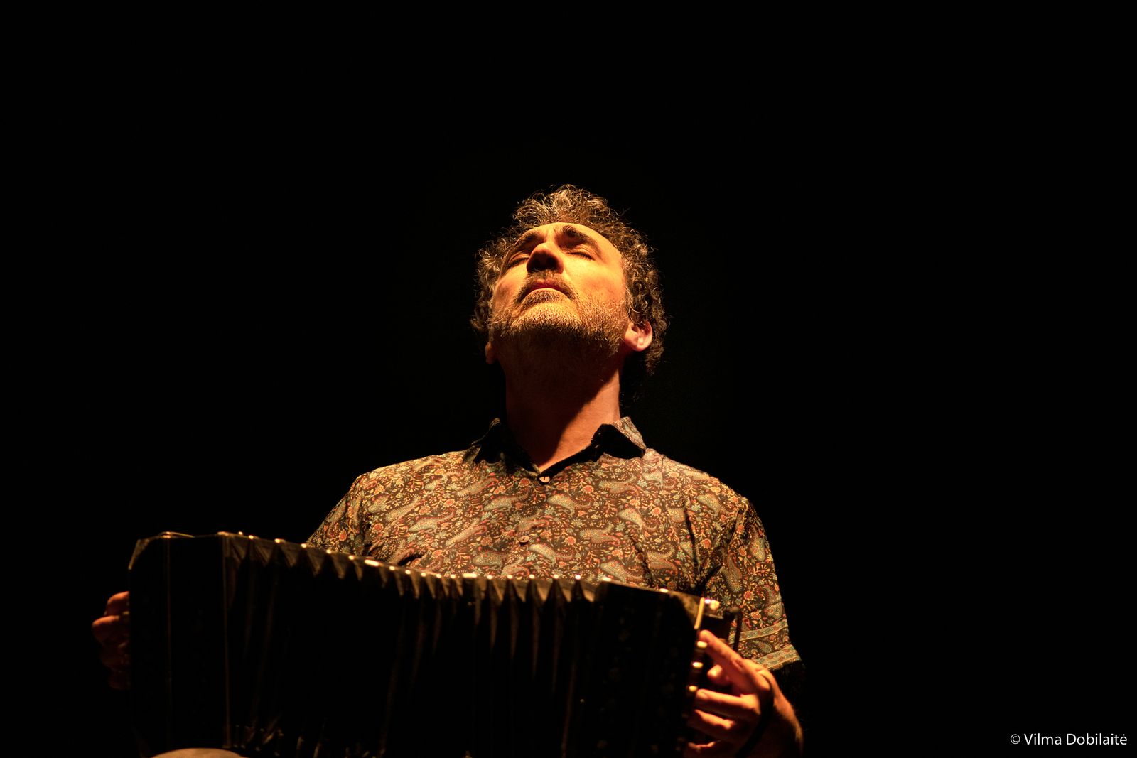 Dos hombres y un destino intercultural