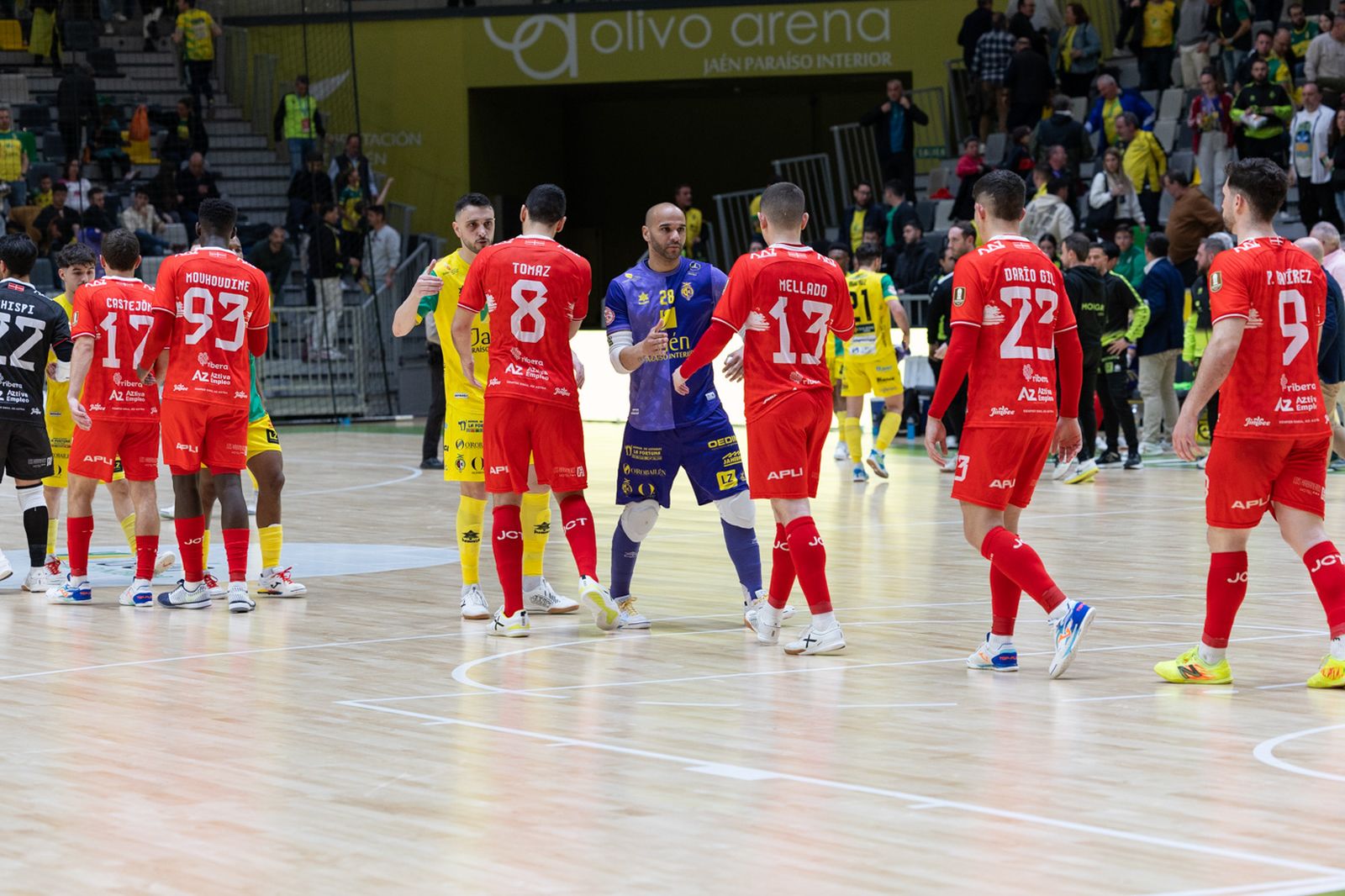 En imágenes: la afición y mejores jugadas del Jaén FS - Jimbee Cartagena
