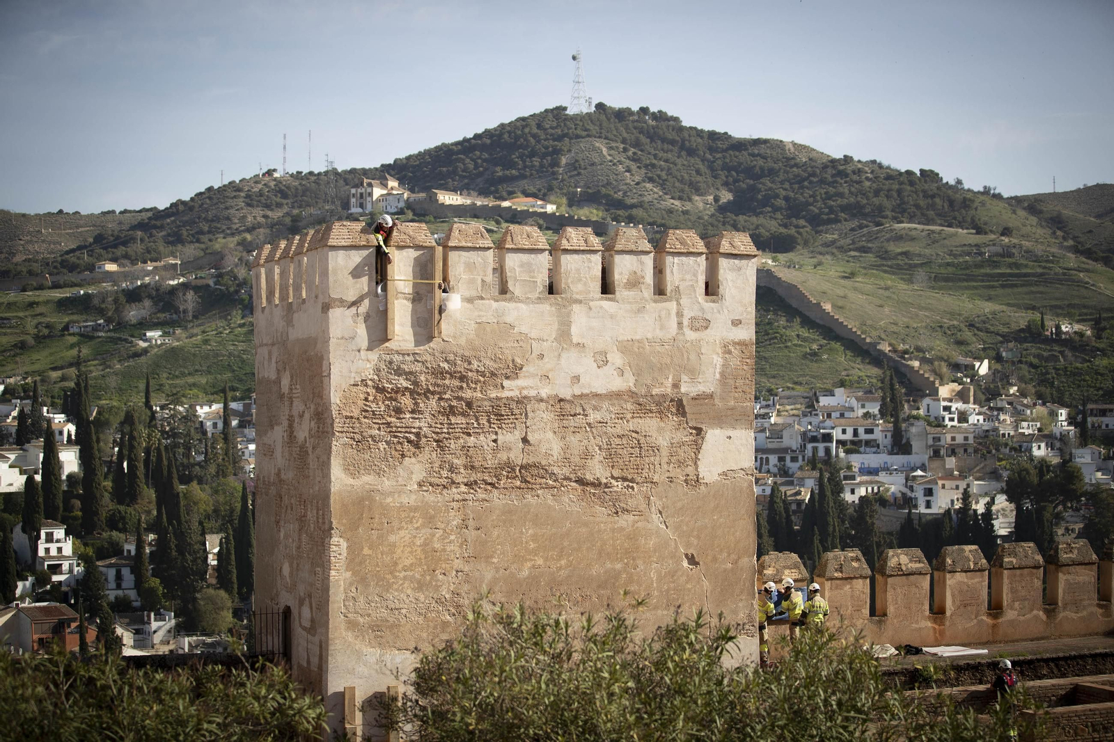 El simulacro de protección del patrimonio de Granada ante terremotos, en imágenes