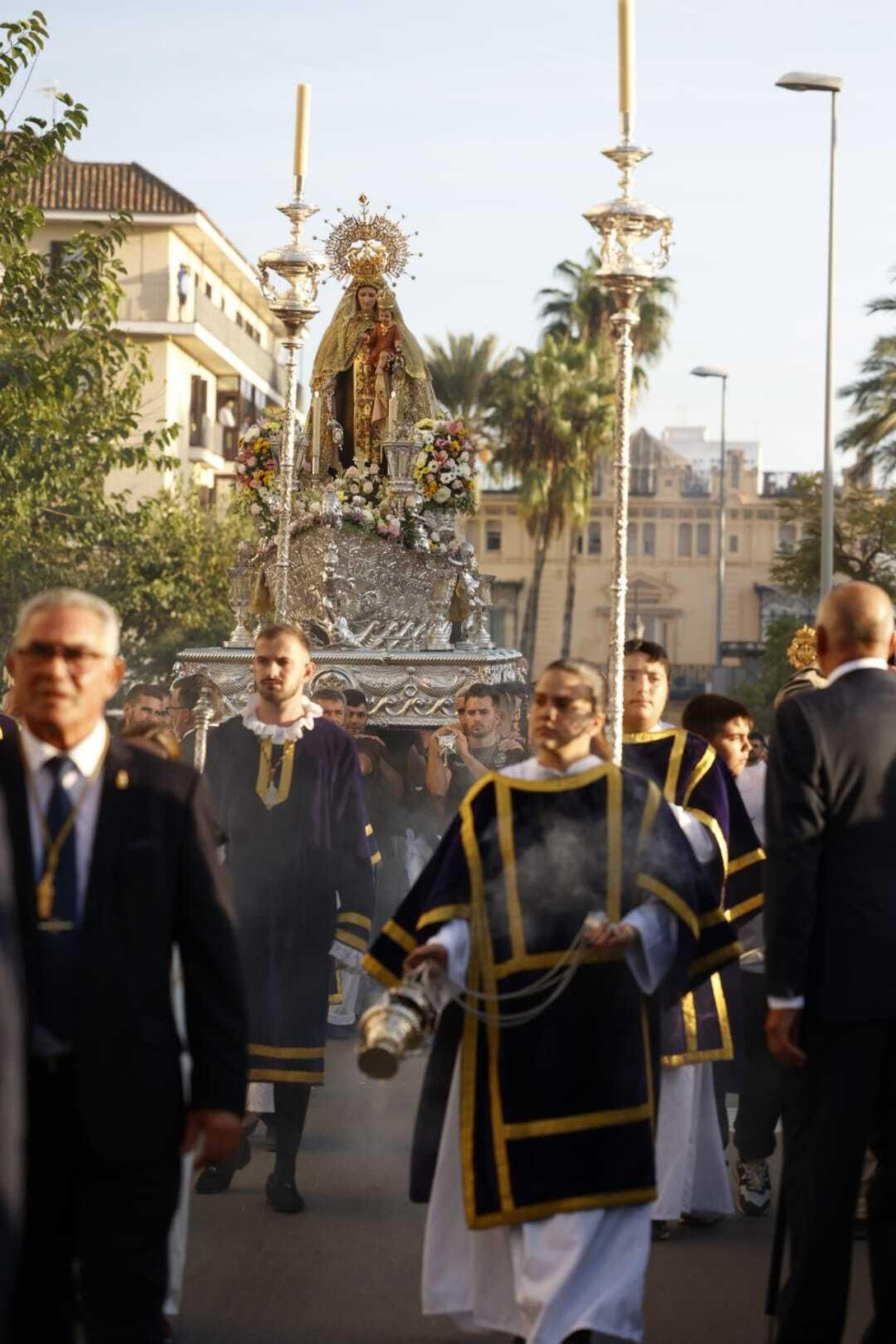 Todas las imágenes de la procesión Magna Mariana de Sanlúcar