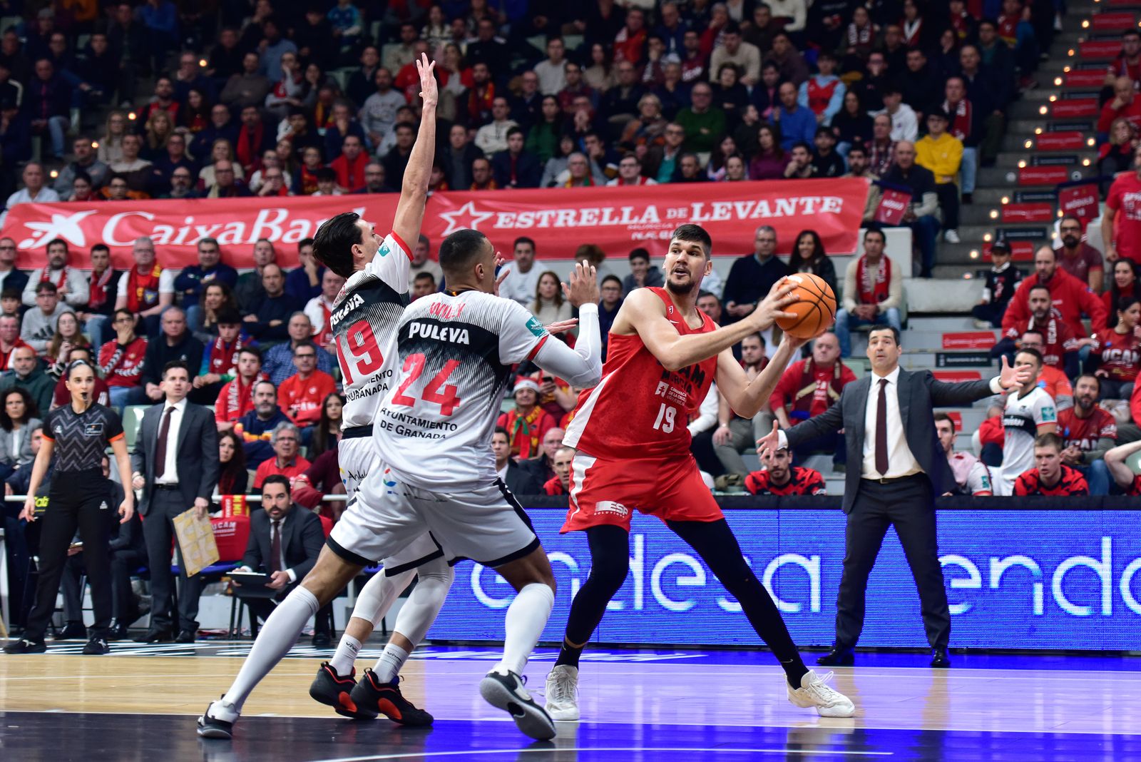 Las mejores imágenes del UCAM Murcia-Covirán Granada
