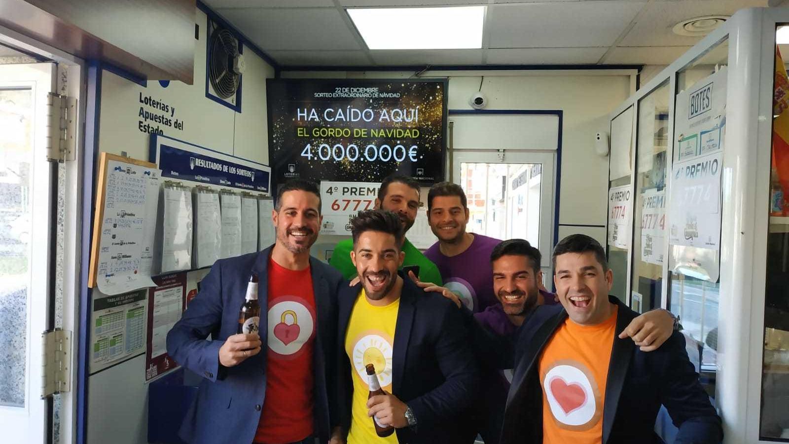 Celebración de 'Los osos amorosos' en la administración de Los Prados.