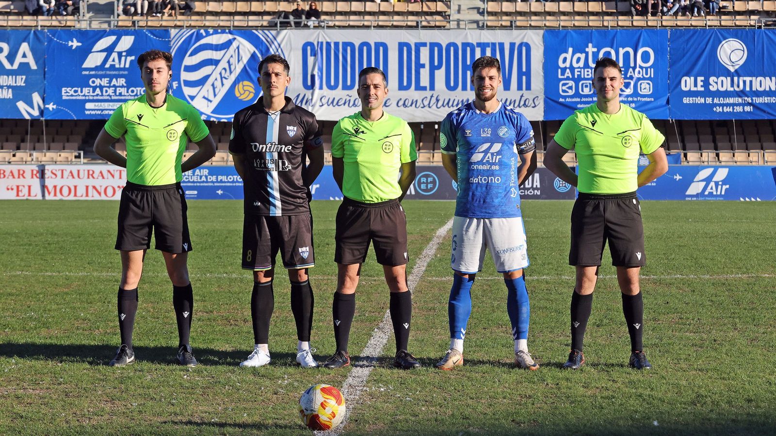 Imágenes del Xerez DFC contra La Unión Atlético en Chapín