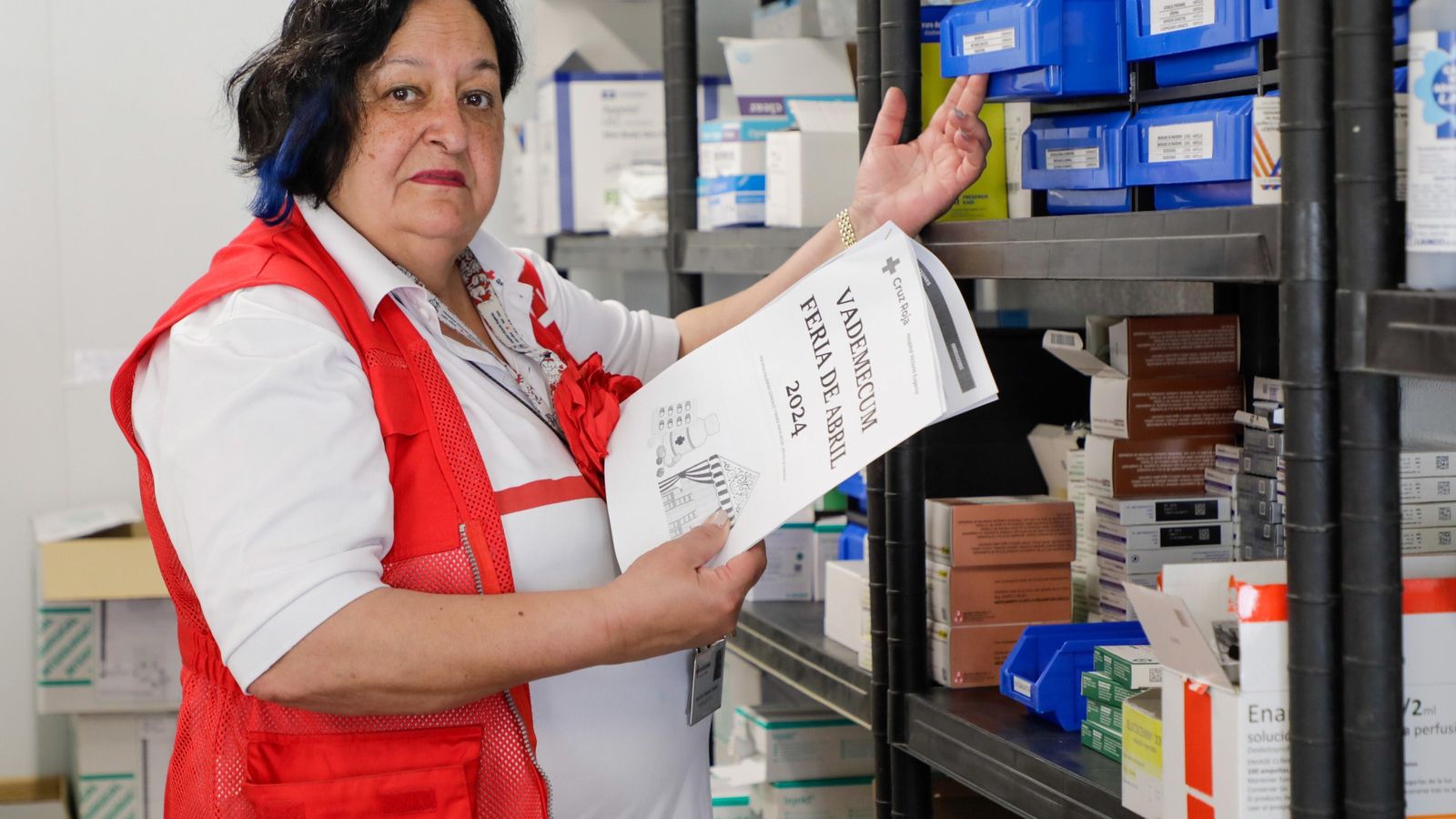Ana Rosa Palomino González es la coordinadora de la farmacia del dispositivo sanitario en la Feria.
