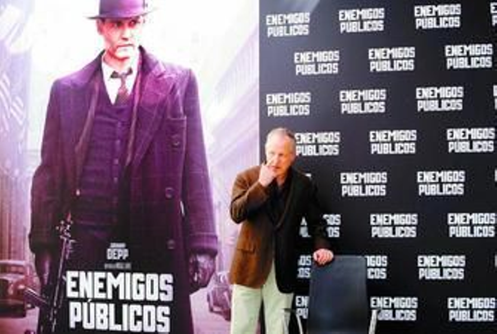 El realizador estadounidense Michael Mann, en la presentación de su nuevo trabajo, 'Enemigos públicos'.