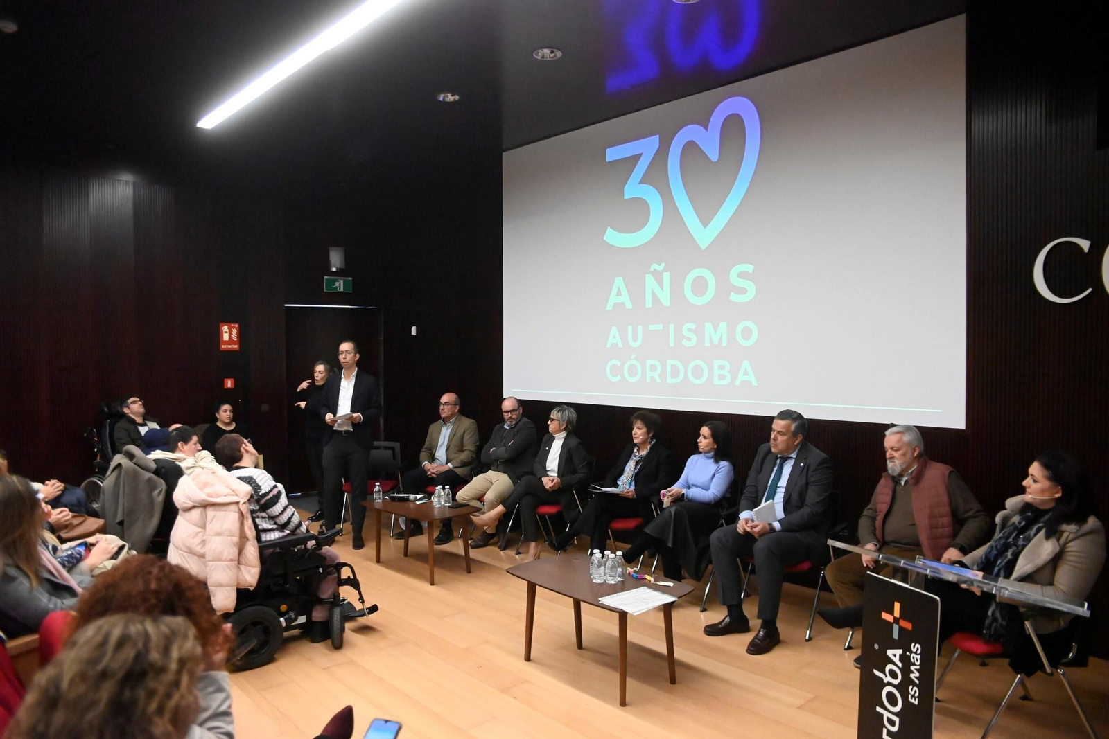 La mesa redonda sobre el tercer sector organizada por Autismo Córdoba, en imágenes