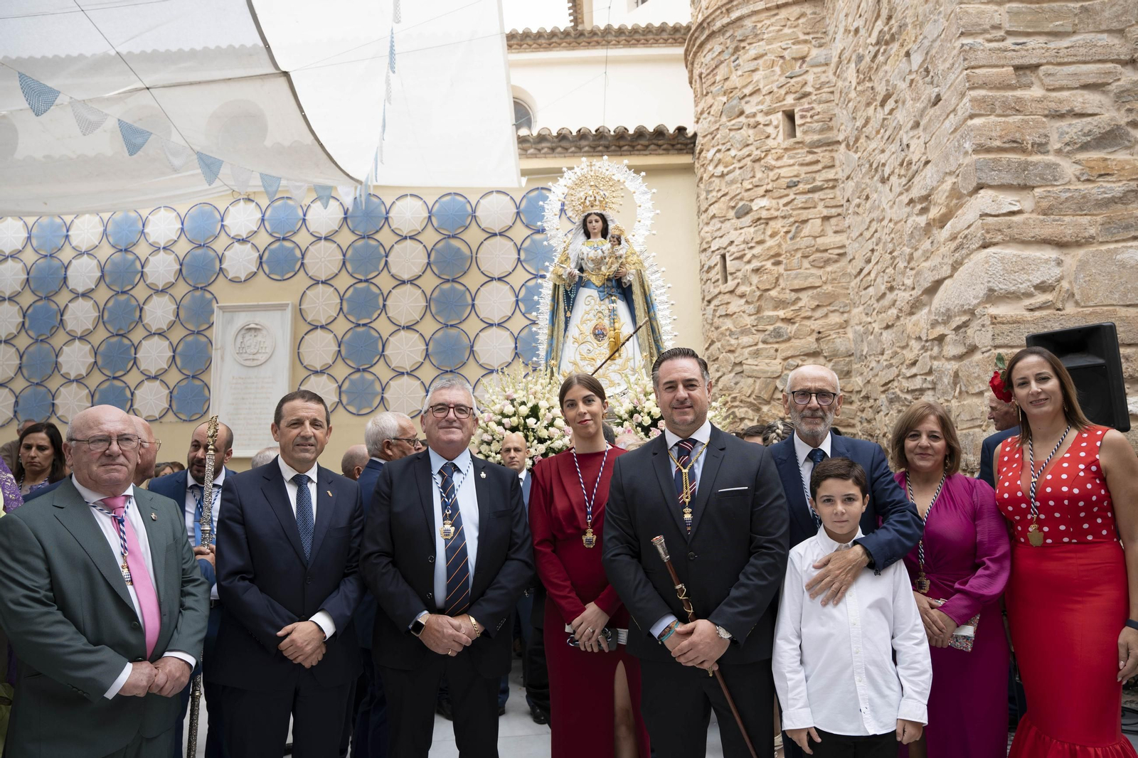 Las imágenes de la misa y procesión en Macael por las fiestas en honor a Nuestra Señora del Rosario