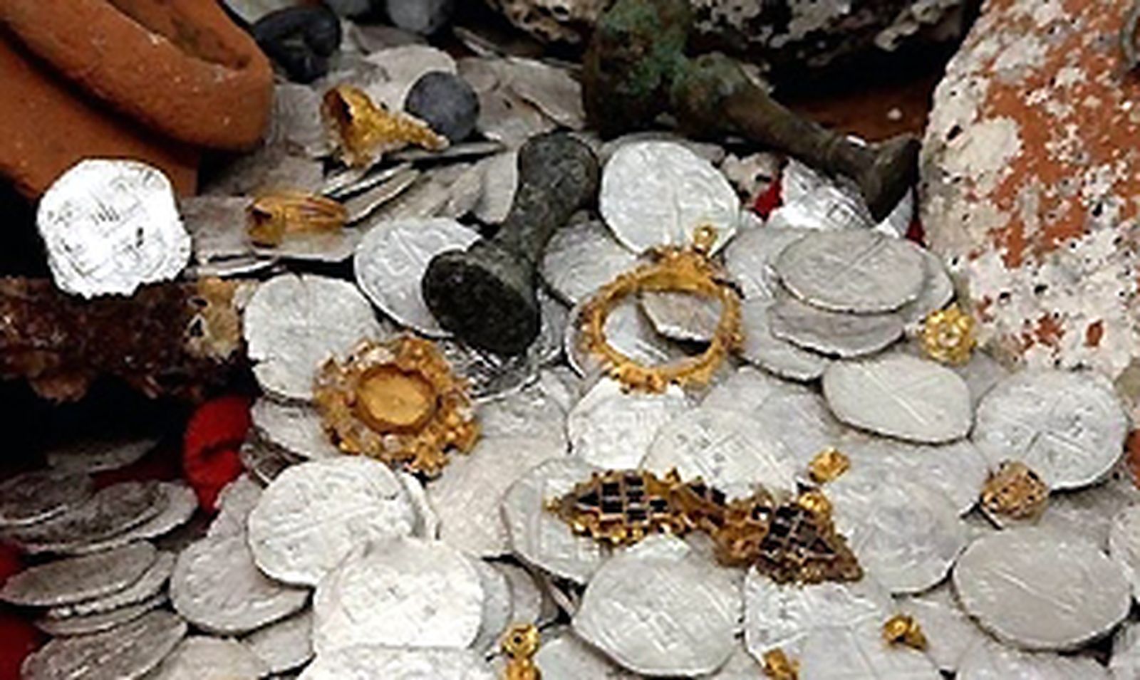 A propósito del galeón 'San José'