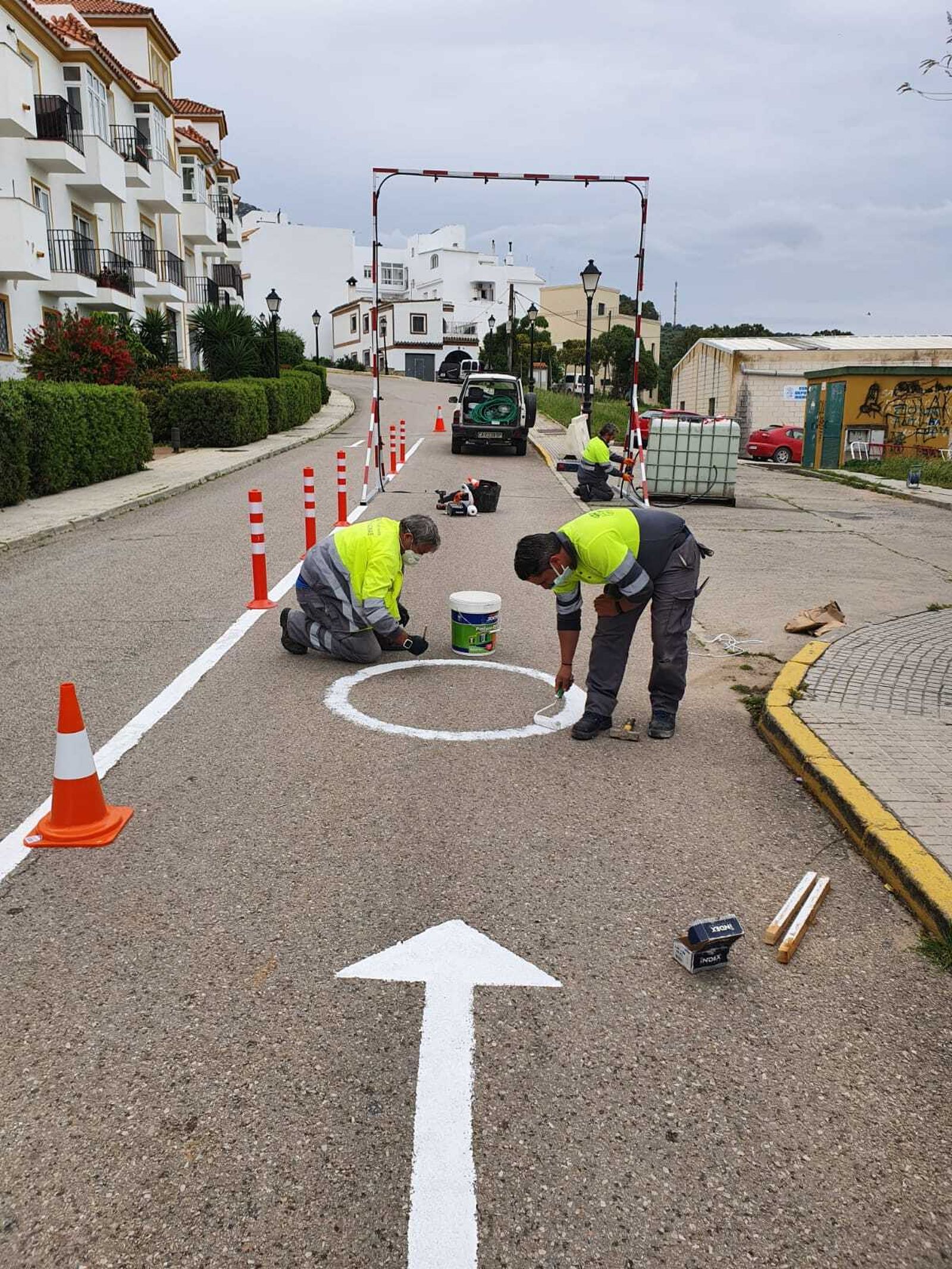Tareas de construcción de uno de los arcos, a principios de semana.