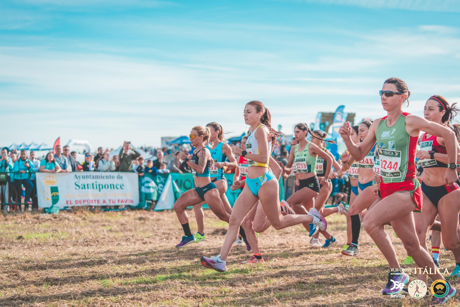 Búscate en las fotos del Cross de Itálica 2025 | 3