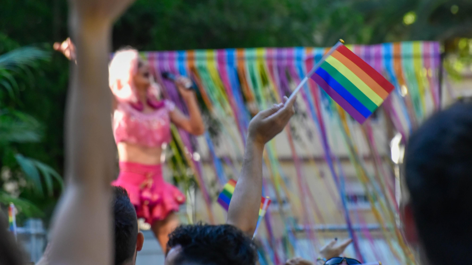 Fotos de la celebración del Orgullo LGTBI en Algeciras con Manolita Chen