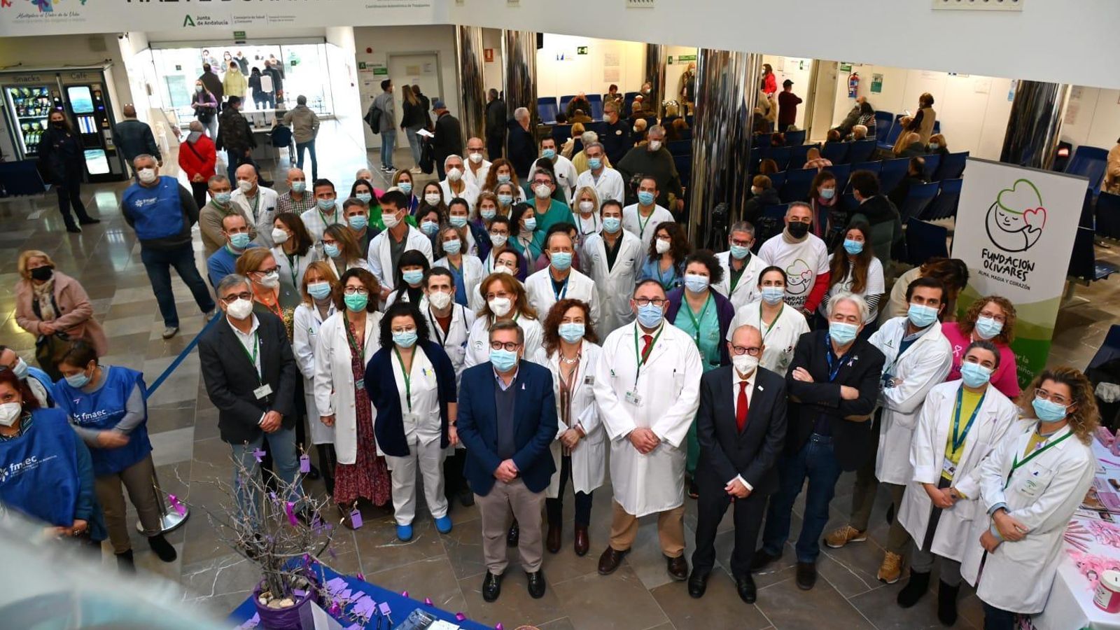 Acto este viernes en el Clínico por el Día Mundial contra el Cáncer. Acto este viernes en el Clínico por el Día Mundial contra el Cáncer.