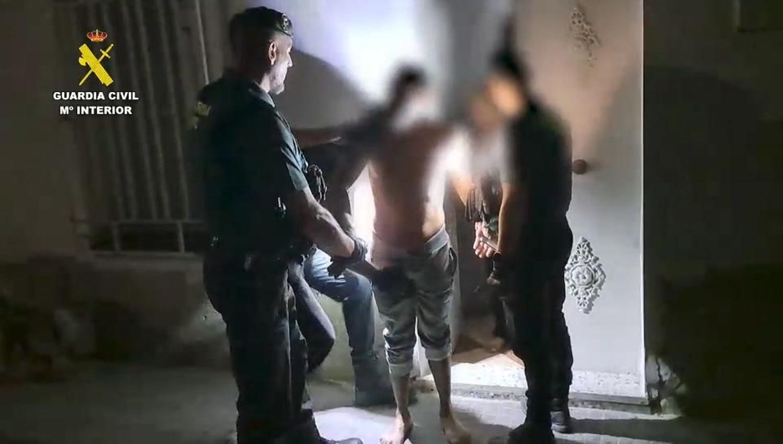 Así ha sido el operativo de la Guardia Civil en Puerto Serrano para desarticular la organización criminal