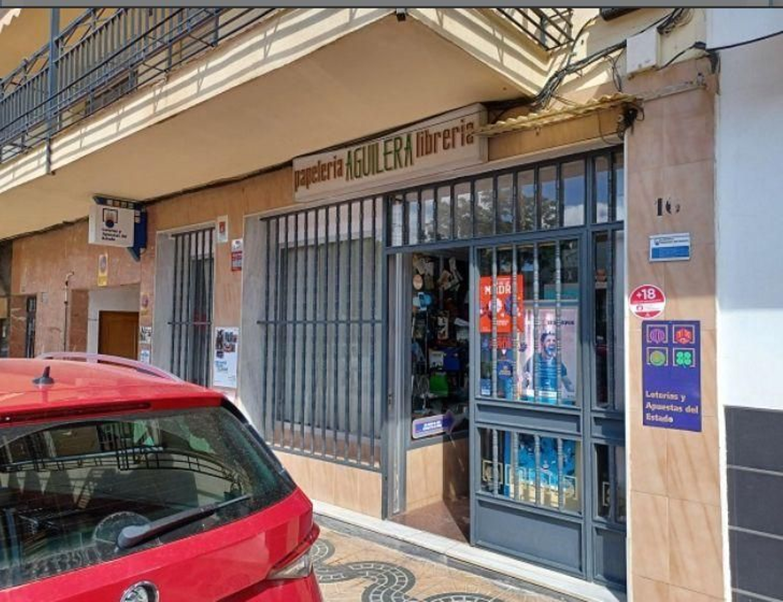 Administración de Lotería en Moris Marrodán, en el número 16.