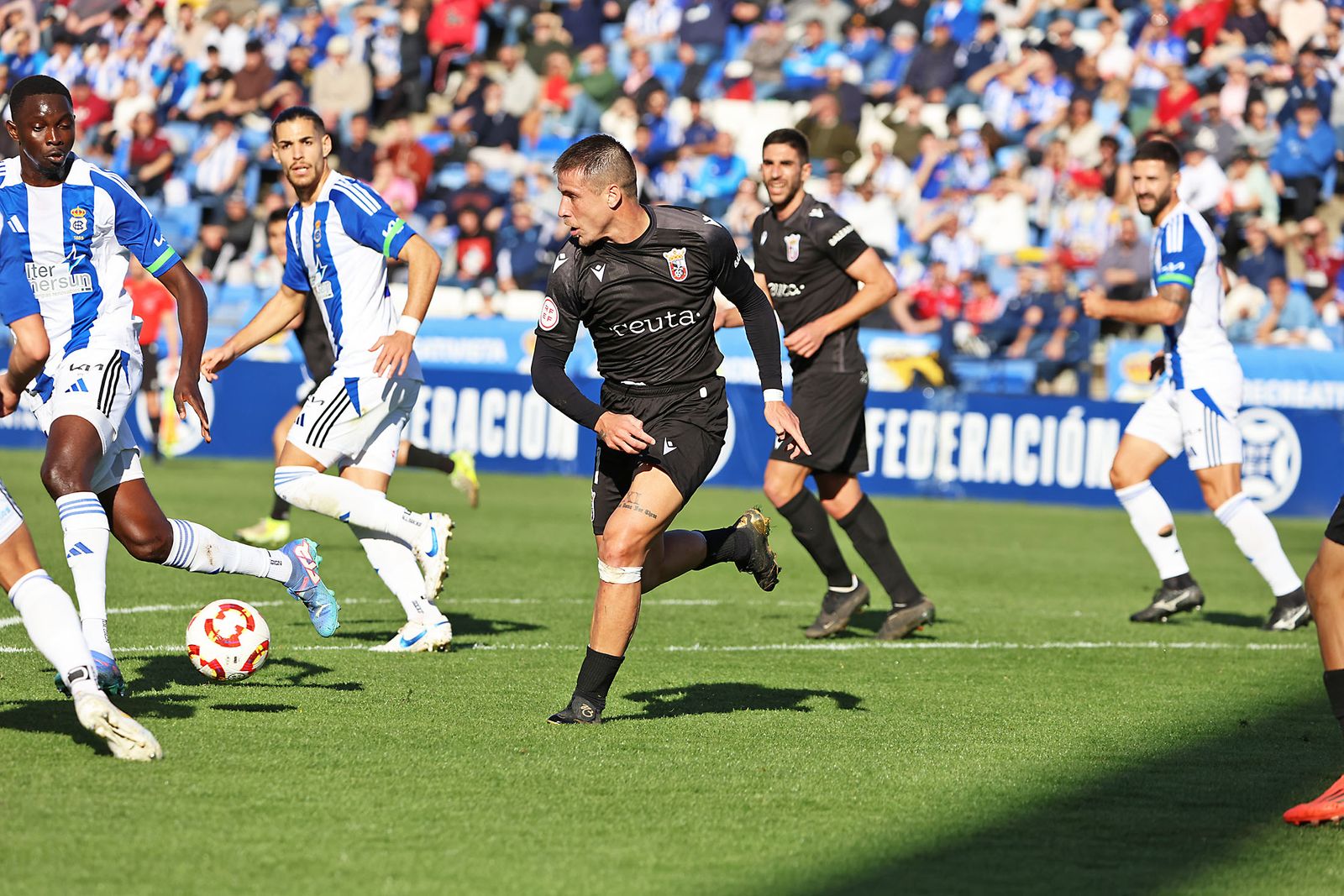 Las imágenes del encuentro entre el Recreativo de Huelva y el Ceuta