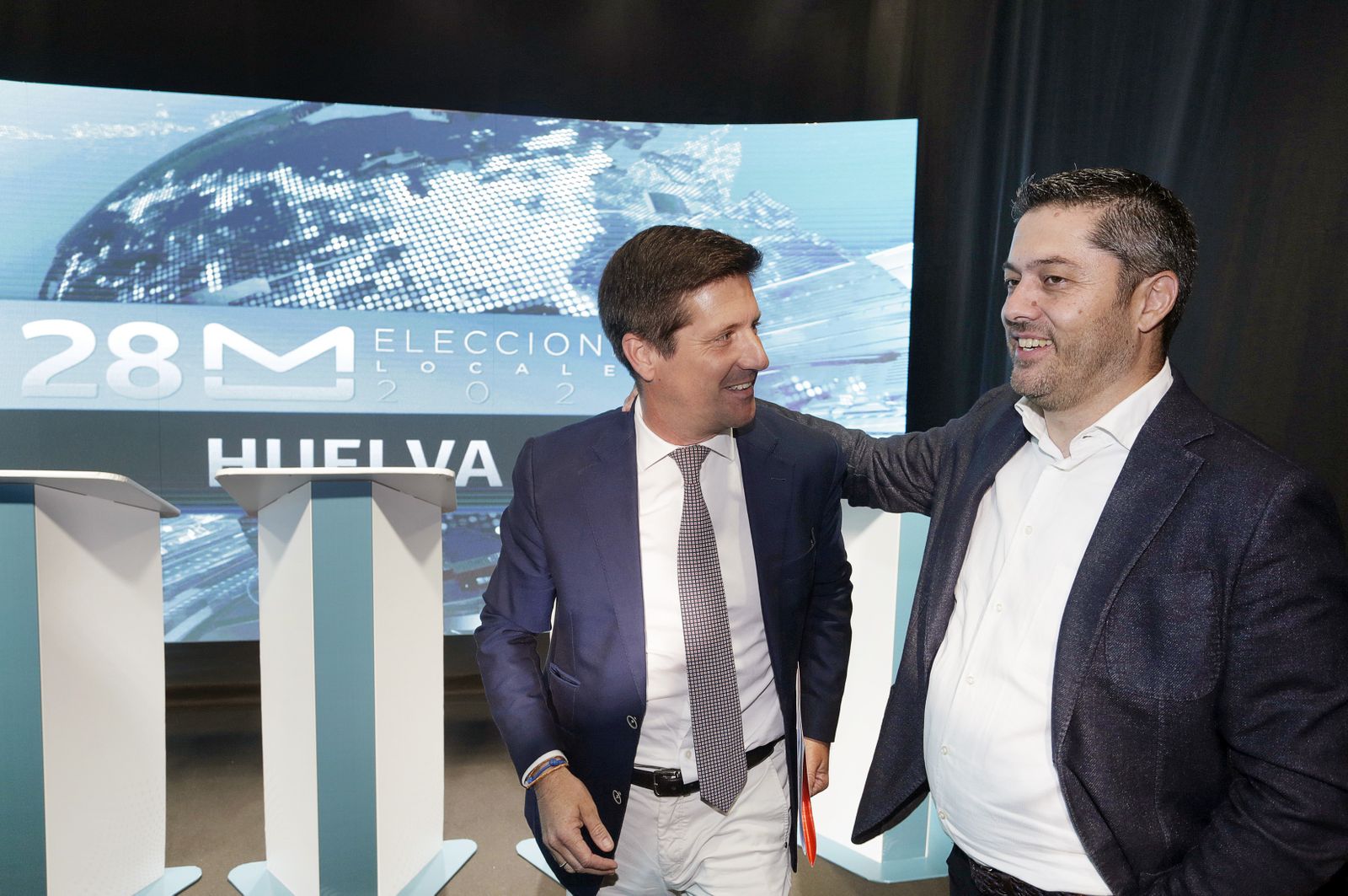 Elecciones Municipales Huelva 2023: Imágenes de la llegada de los candidatos al debate