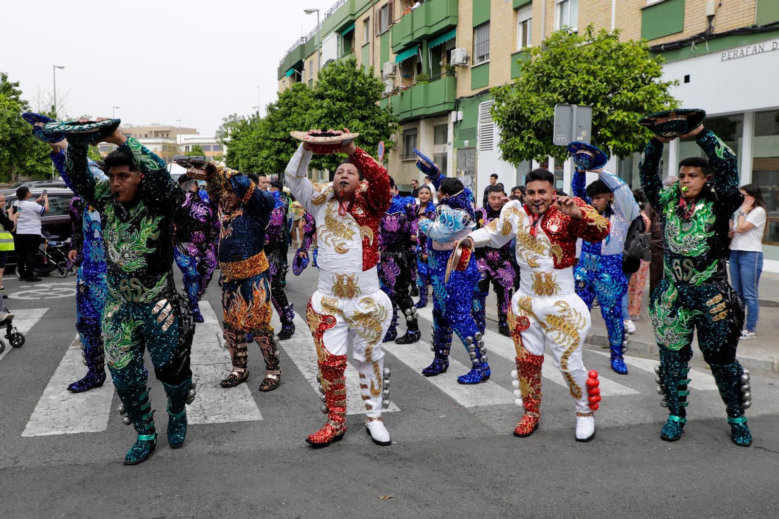 Carnaval Boliviano e Iberoamericano pasacalles