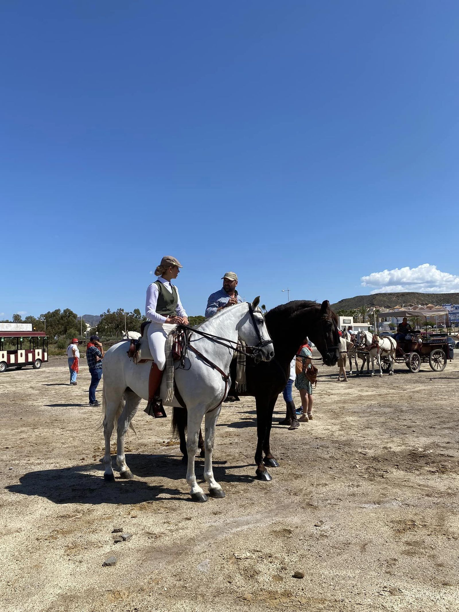 Encuentro de romeros y caballistas en Honor a la Virgen del Pilar de Jaravía