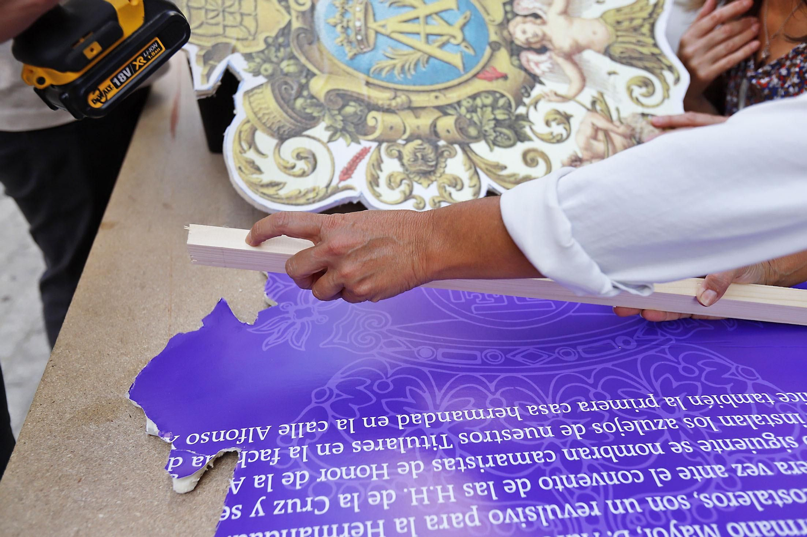 Imágenes de los preparativos para la Coronación de Amargura